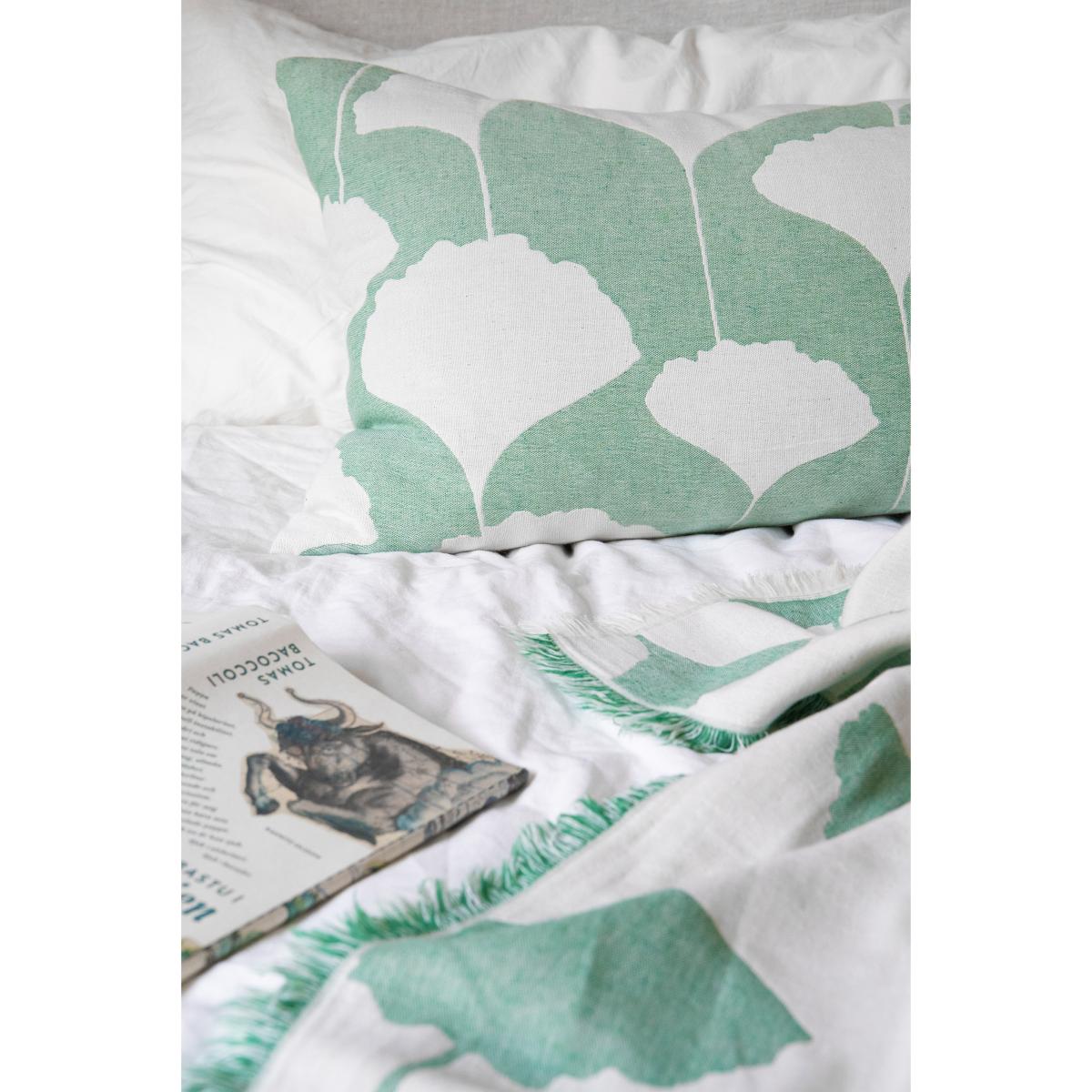 Ginko pillowcase 40x80 cm Green-white (Emerald) – image 3