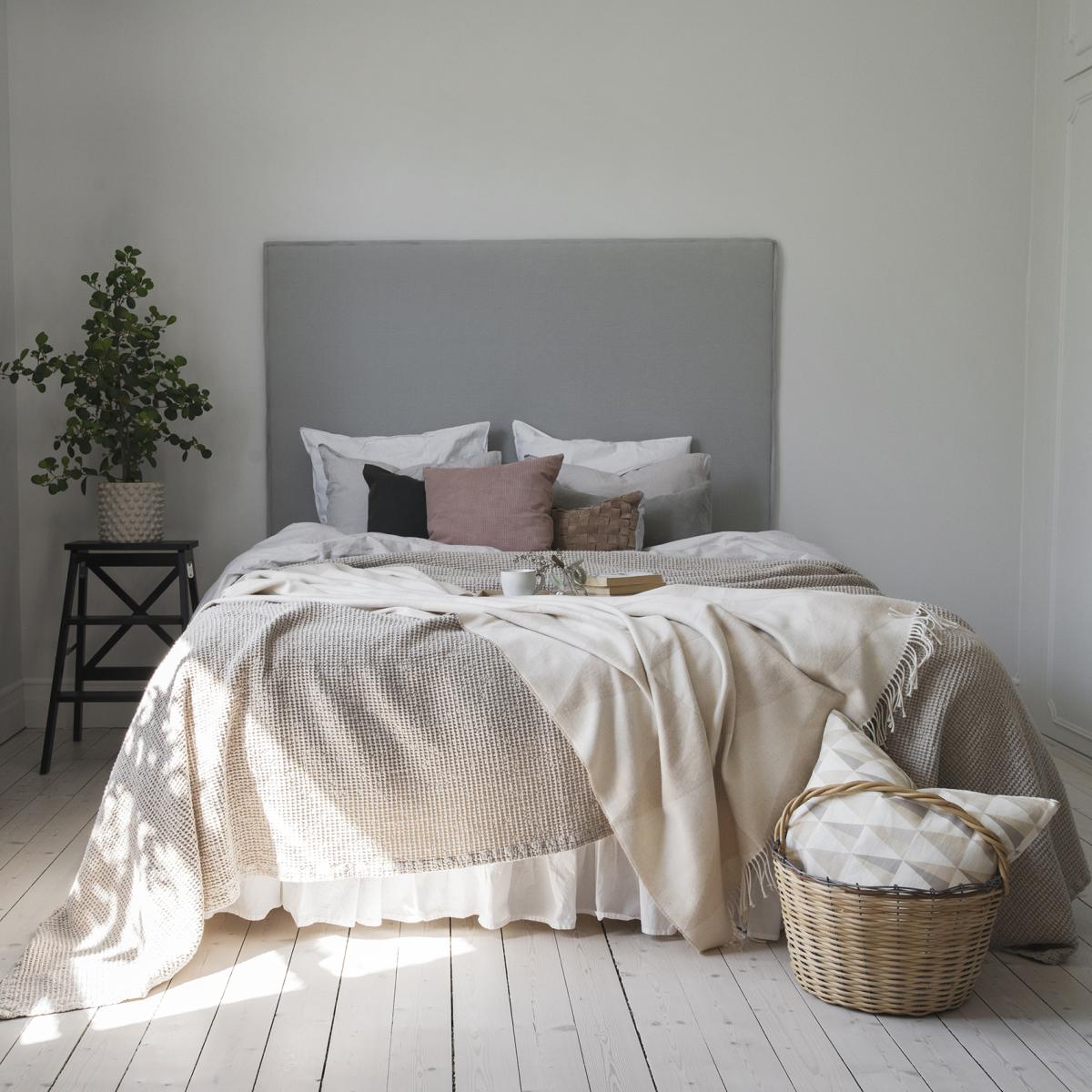 New Harlequin cushion cover nude (beige) – image 2