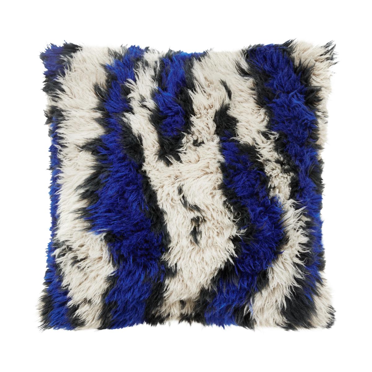 Hem Monster cushion Medium 50x50 cm Ultramarine blue-off white – image 3