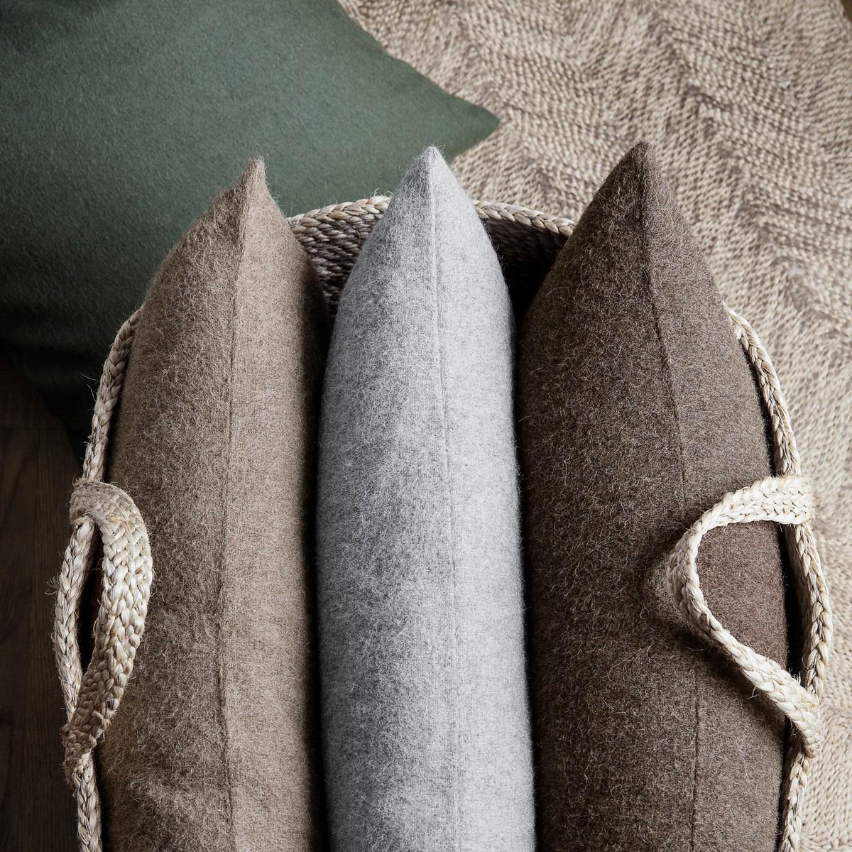 Elvang Classic cushion 40x60 cm light grey – image 4