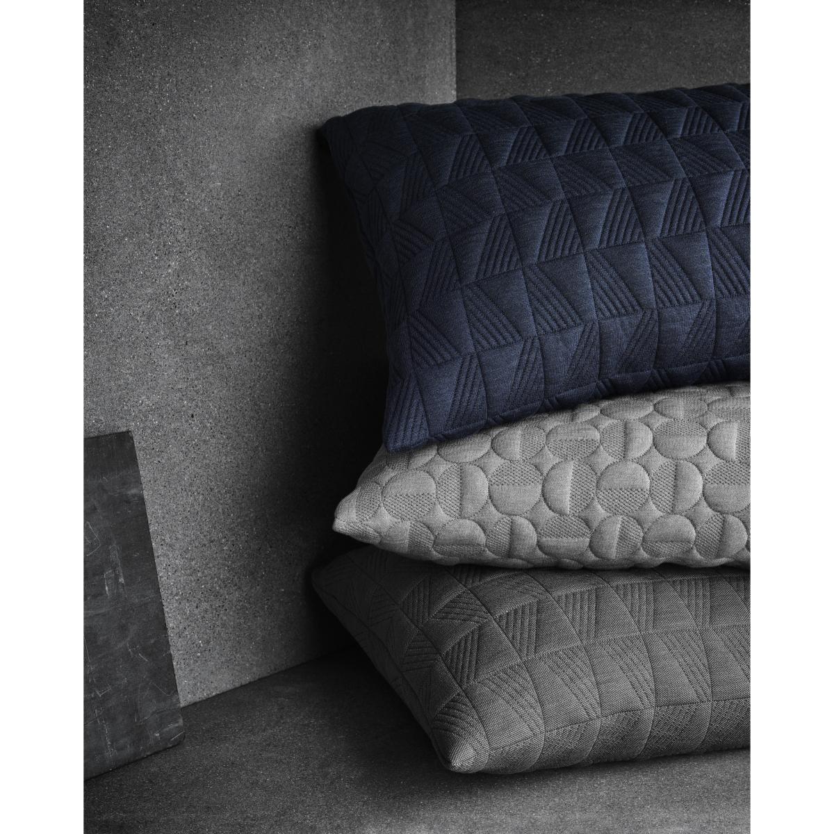 Vertigo cushion 60x40 cm Light grey – image 2