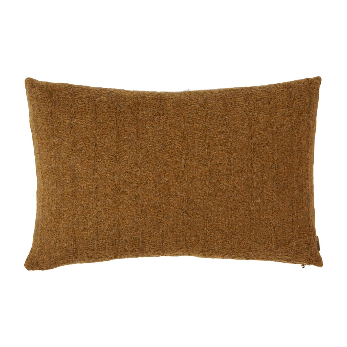 Kata cushion 40x60 cm Caramel – image 1