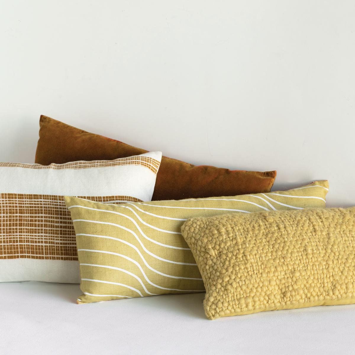 URBAN NATURE CULTURE Monte cushion 30x50 cm Cocoon – image 3