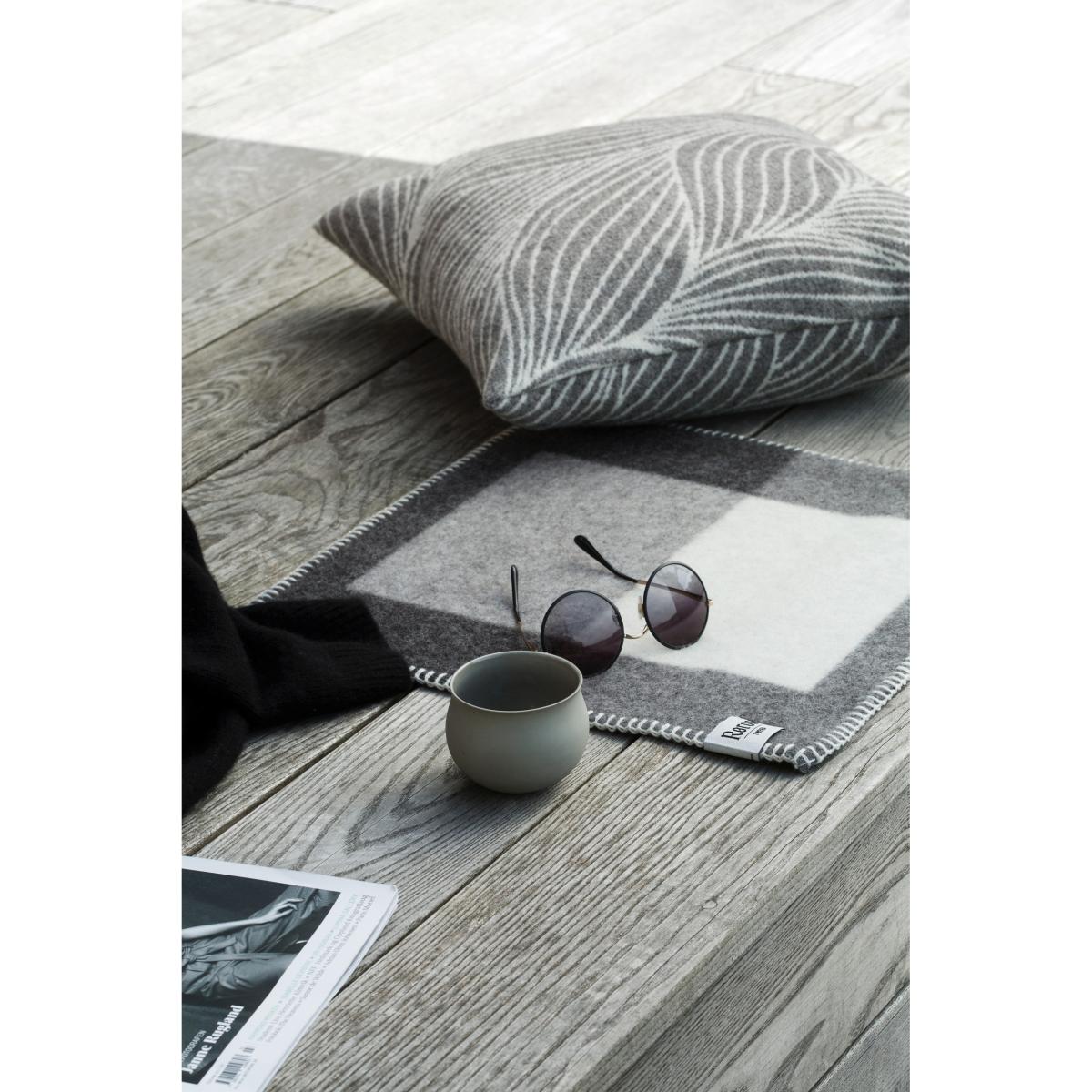 Røros Tweed Flatte cushion 50x50 cm Grey – image 2