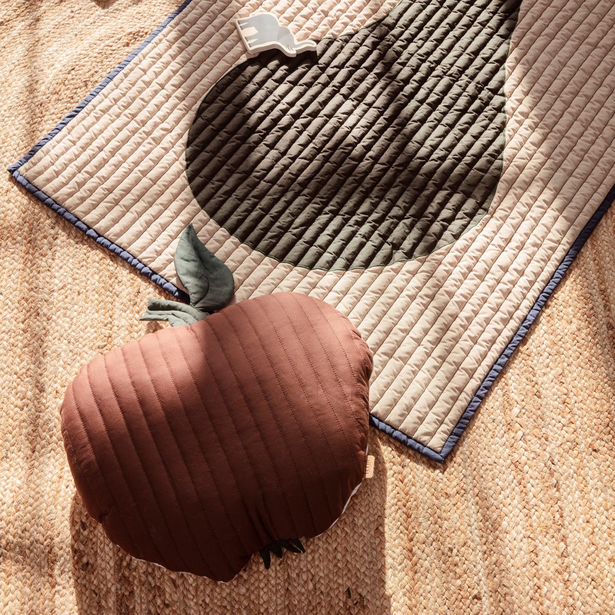 Apple cushion 45x49 cm Cinnamon – image 4