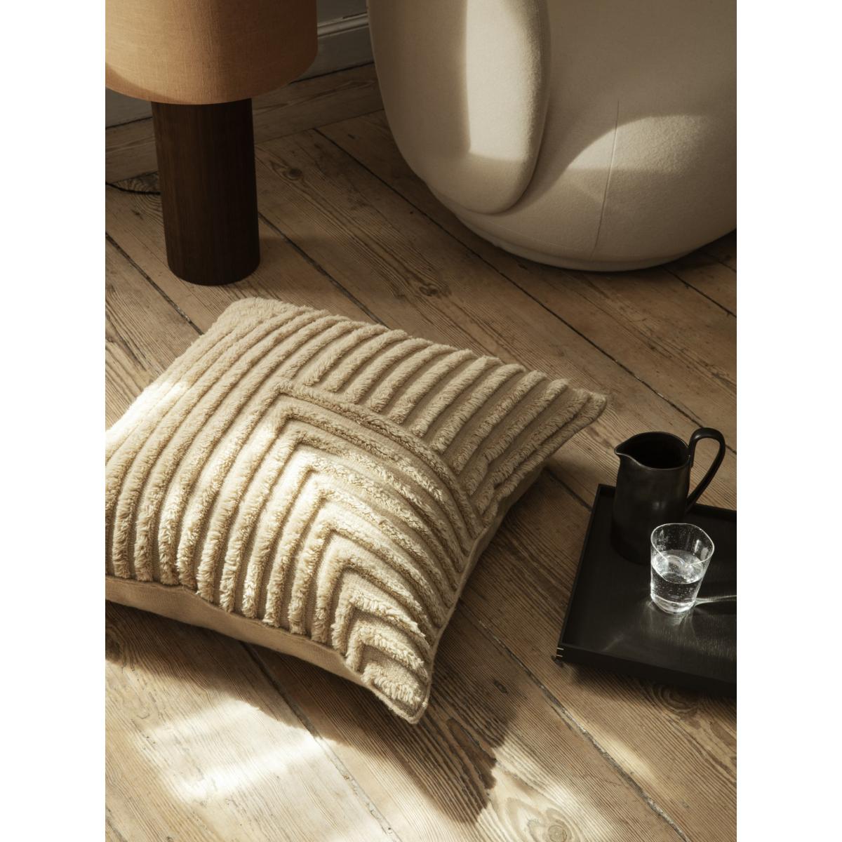 Crease cushion 80x80 cm Light Sand – image 2