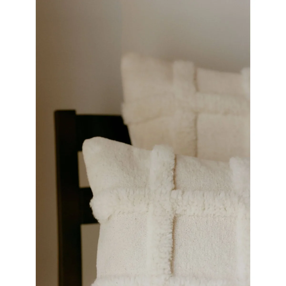 Ferm Living Norte grid cushion Off-white 50x50 cm – image 2