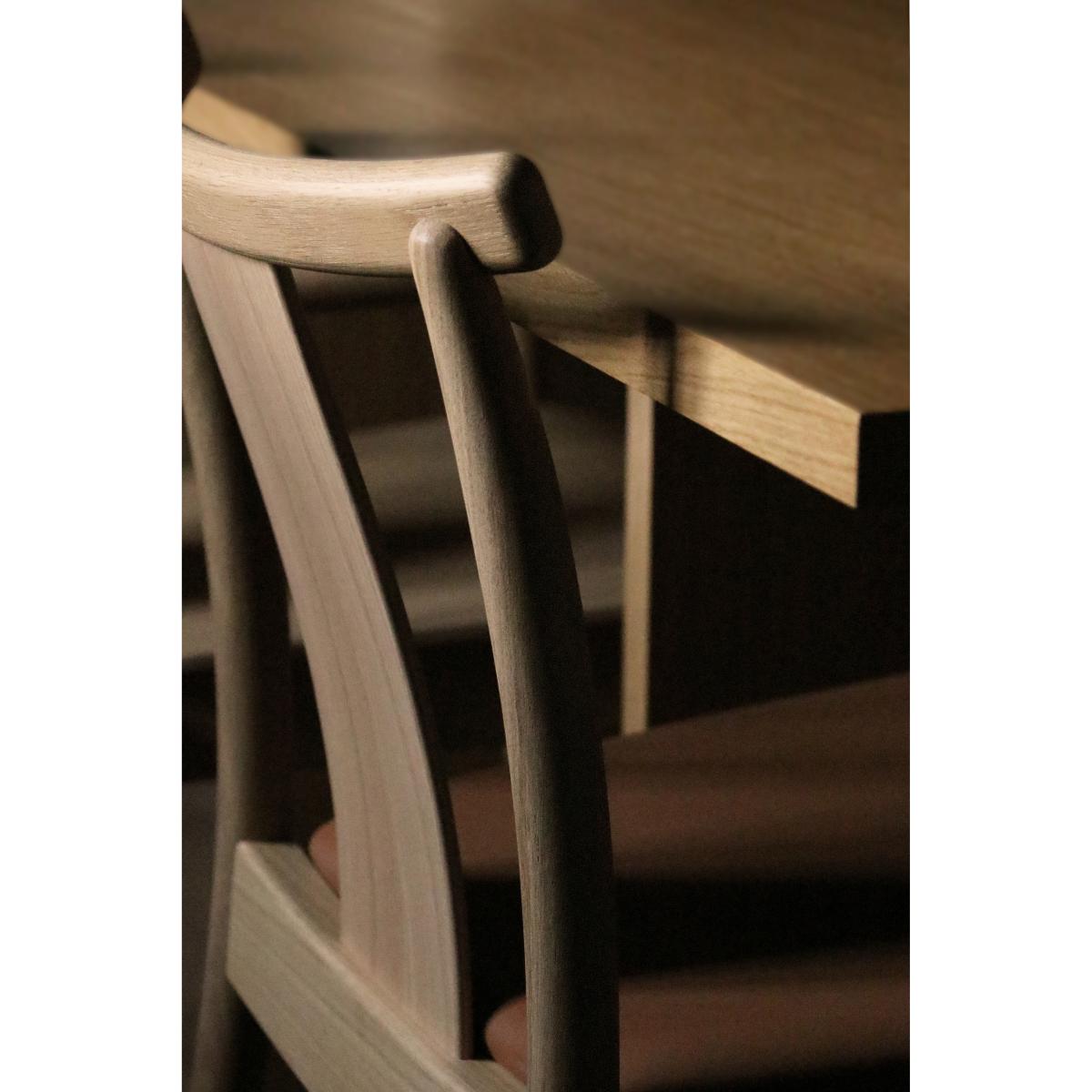 Audo Copenhagen Merkur chair with cushion Oak- Dakar 0250 cognac – image 4