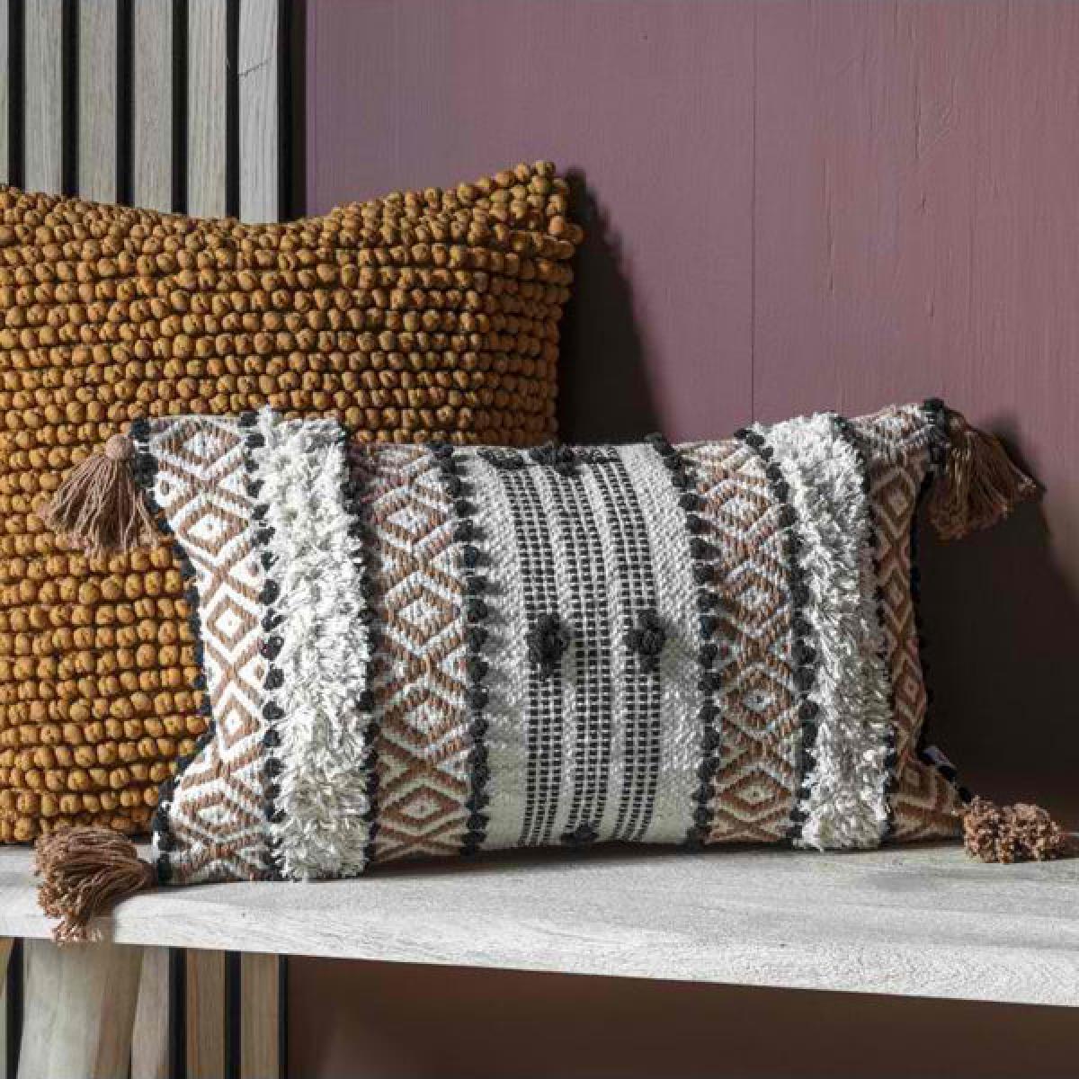Gallery Interiors Paulo Camel Cushion – image 3
