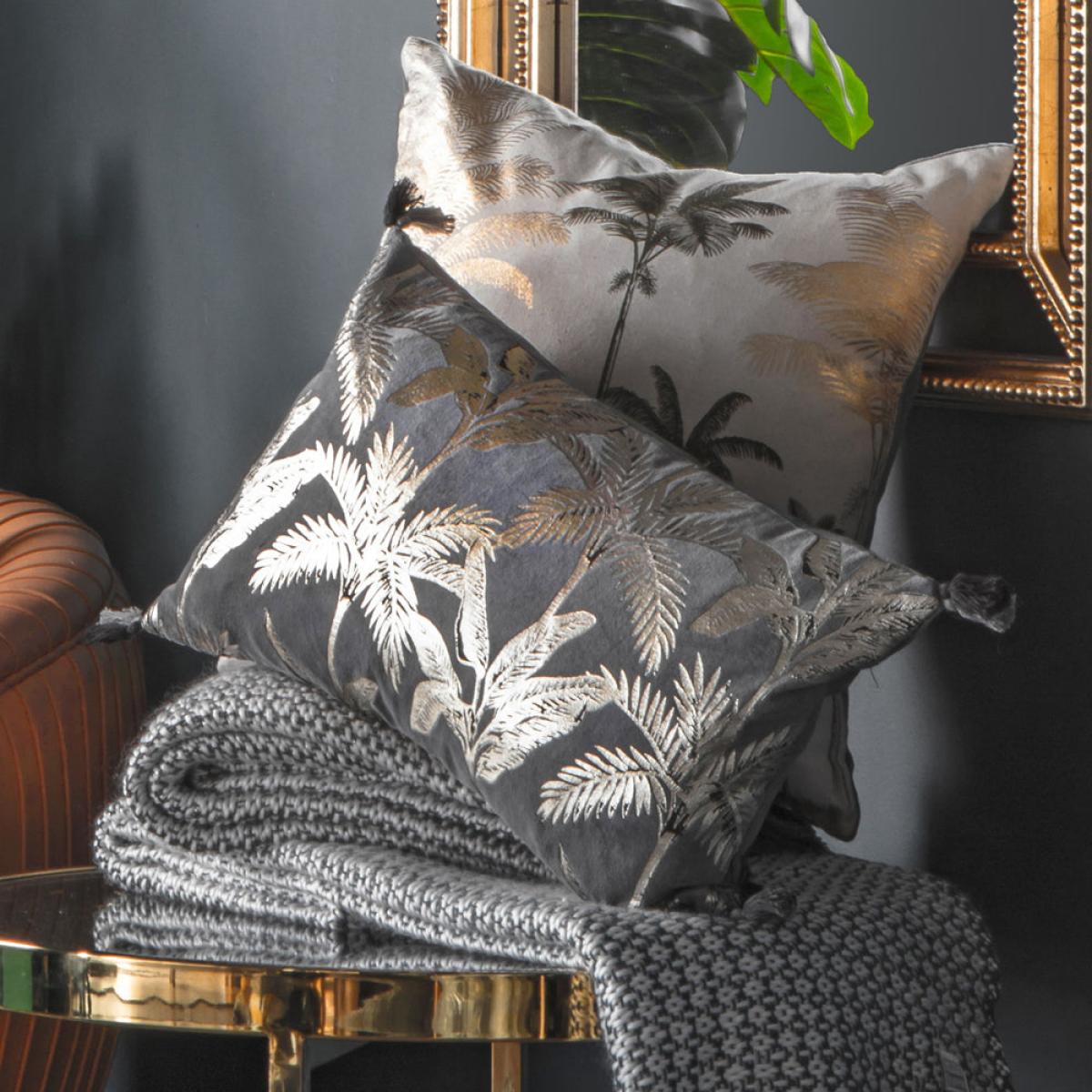 Gallery Interiors Palm Tassel Metallic Cushion – image 3