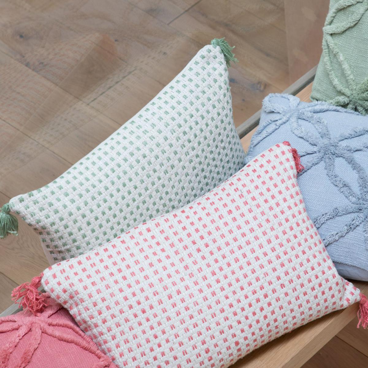 Gallery Interiors Fontana Tassel Cushion Green | Outlet – image 2
