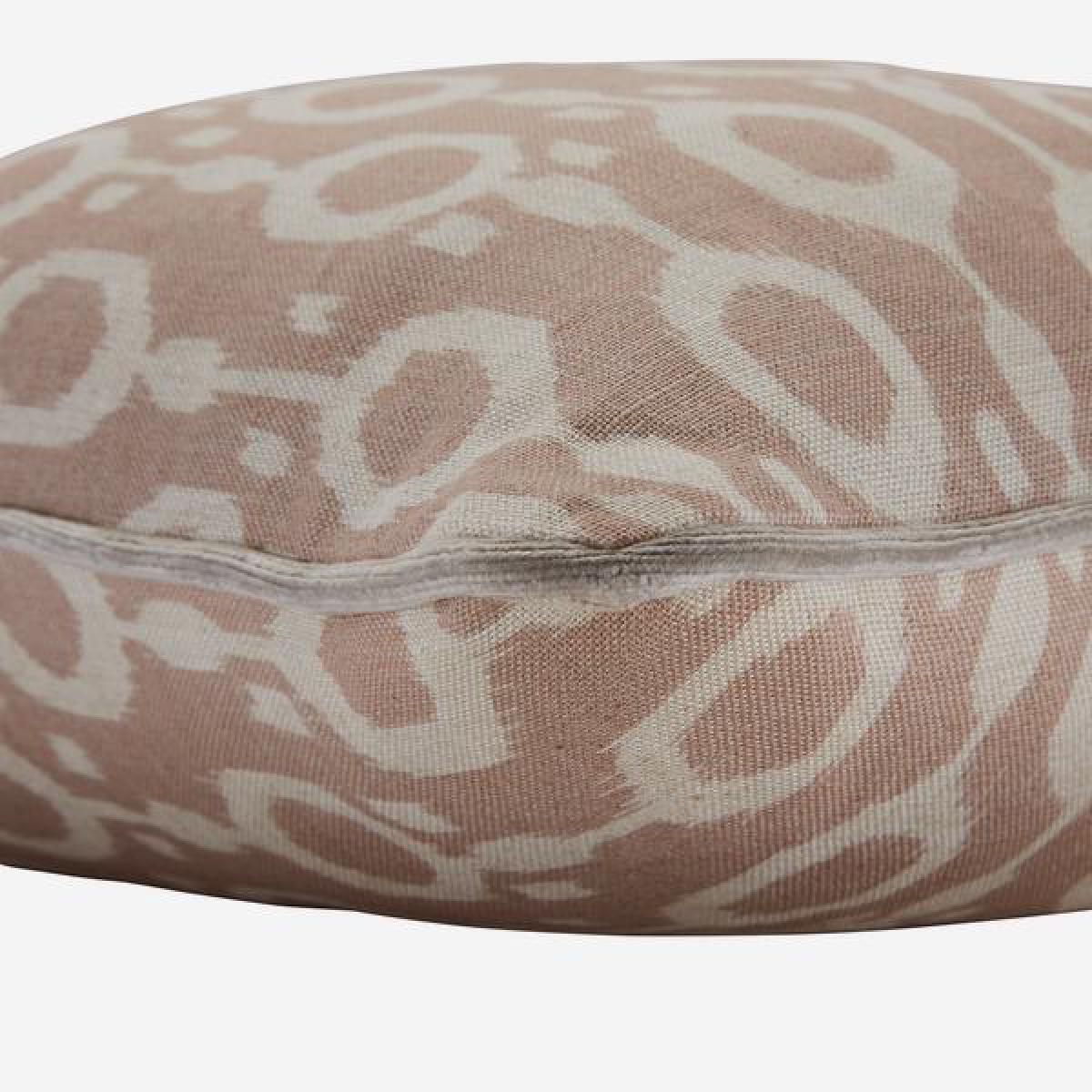 Andrew Martin Kambera Cushion Plaster – image 2