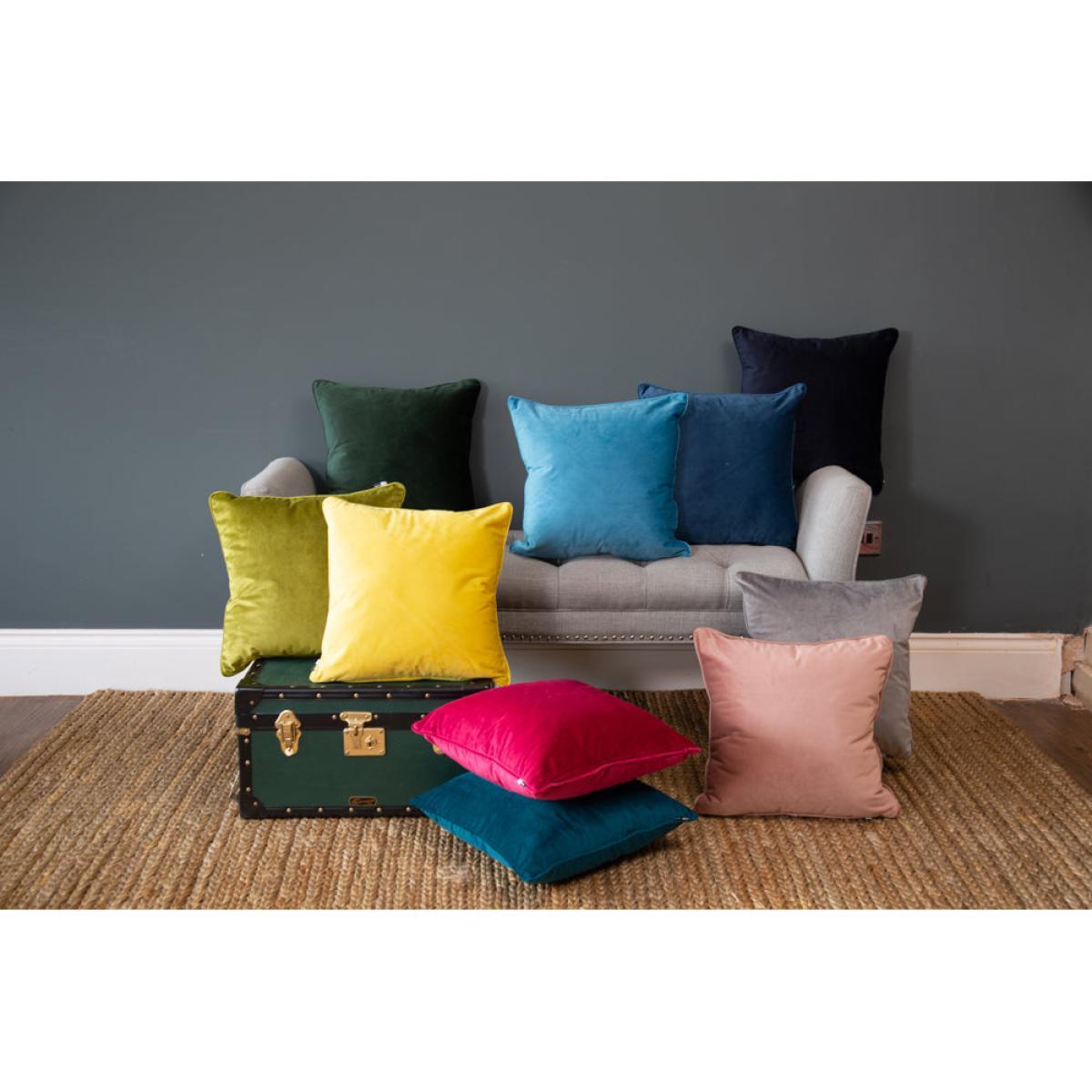 Malini Luxe Cushion Star Gazer / Small – image 2