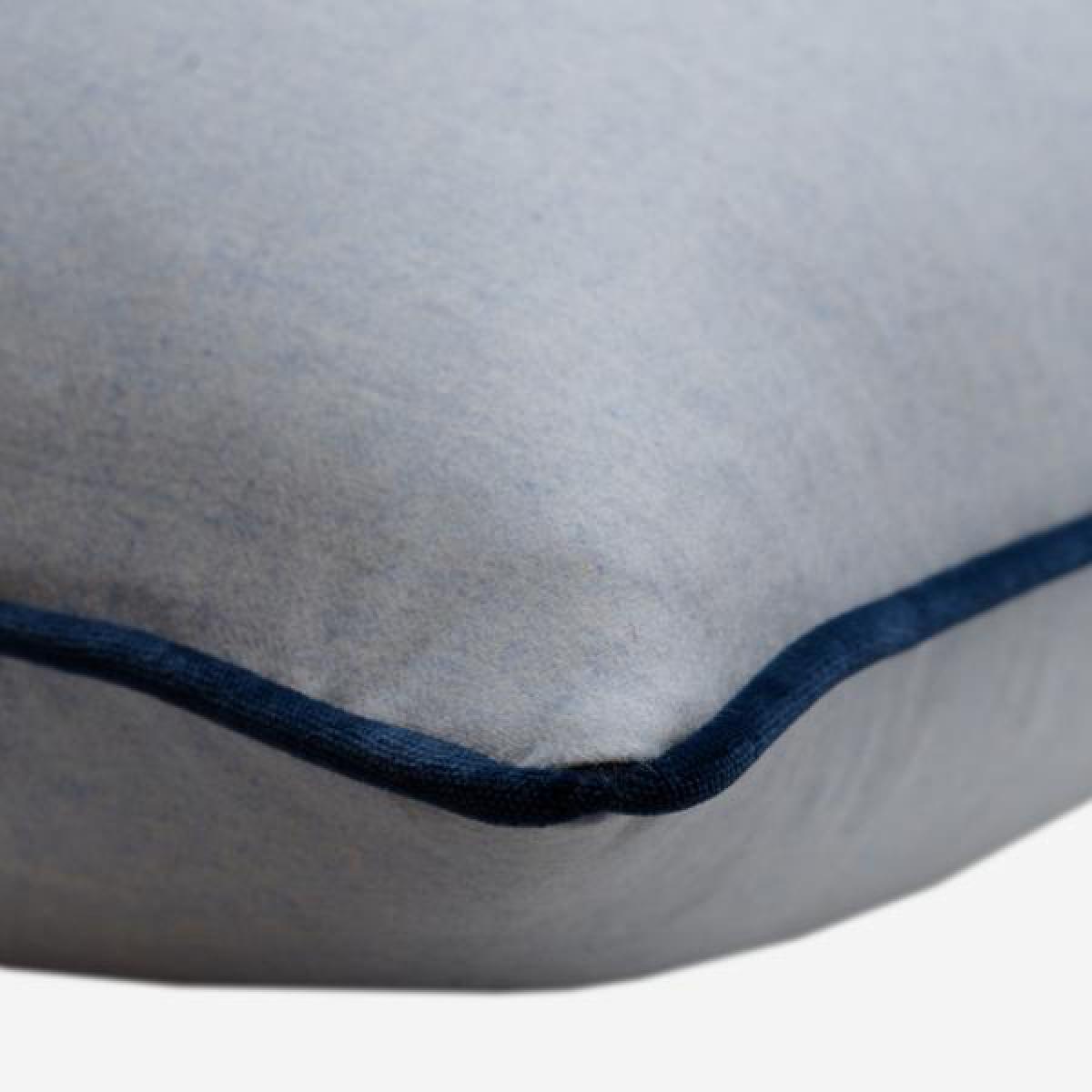 Andrew Martin York Cushion Powder – image 2
