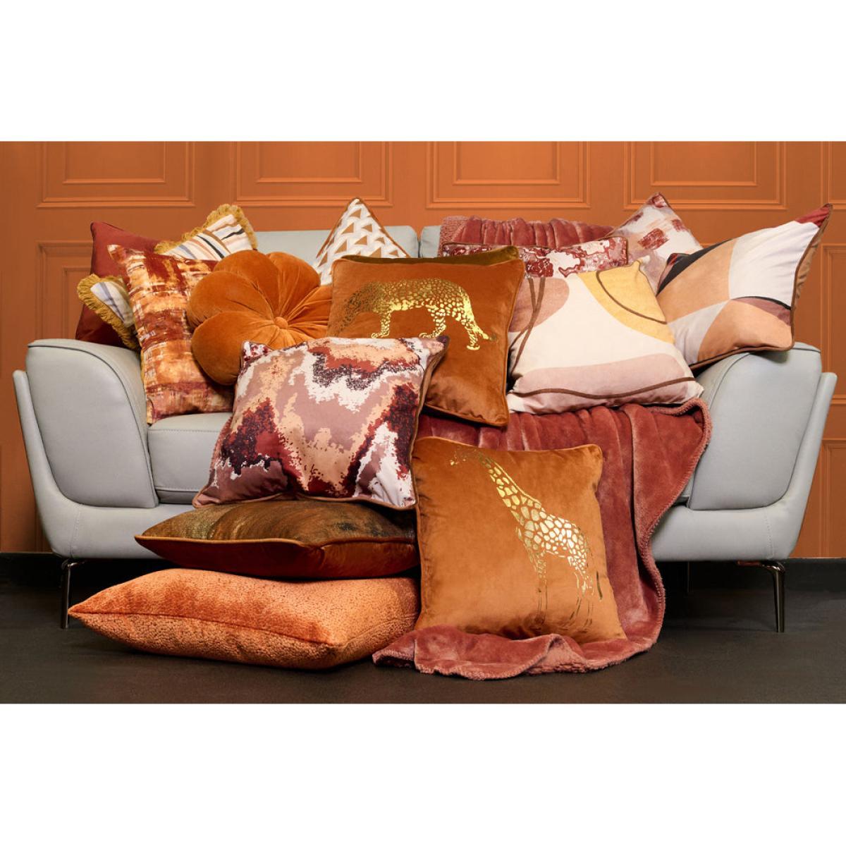 Malini Luxe Cushion Orange – image 2