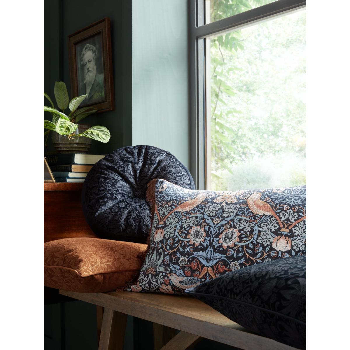 William Morris At Home Strawberry Thief 40x60cm Cushion - Blue – image 5
