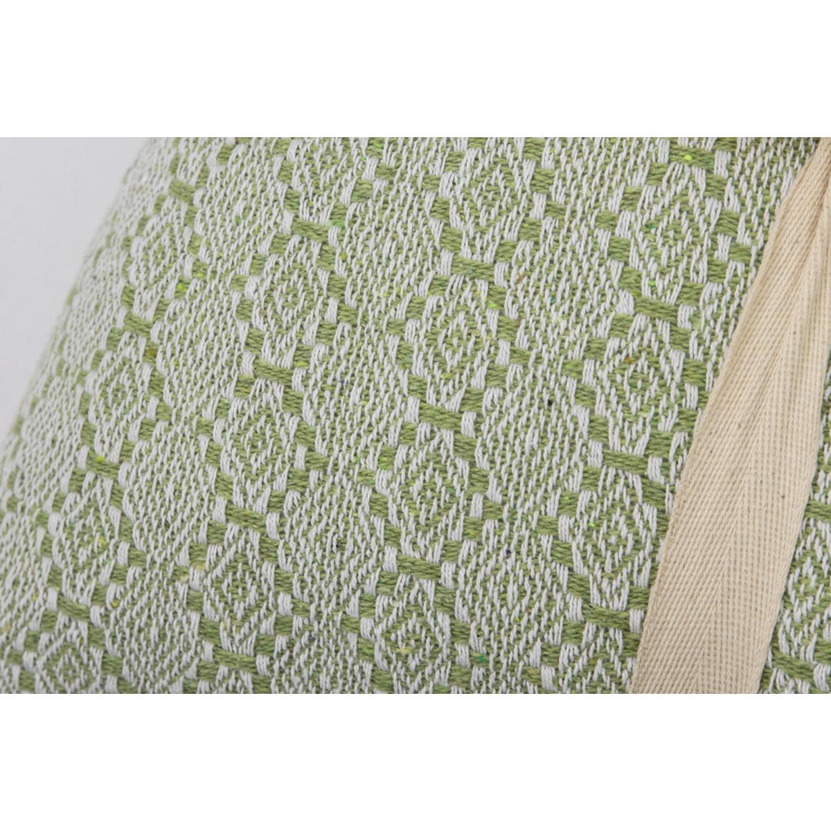 Nuzzler Diamond Cushion – image 2