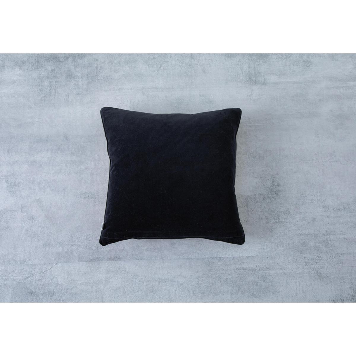 Helena Exotic Fauna Print Cushion – image 3