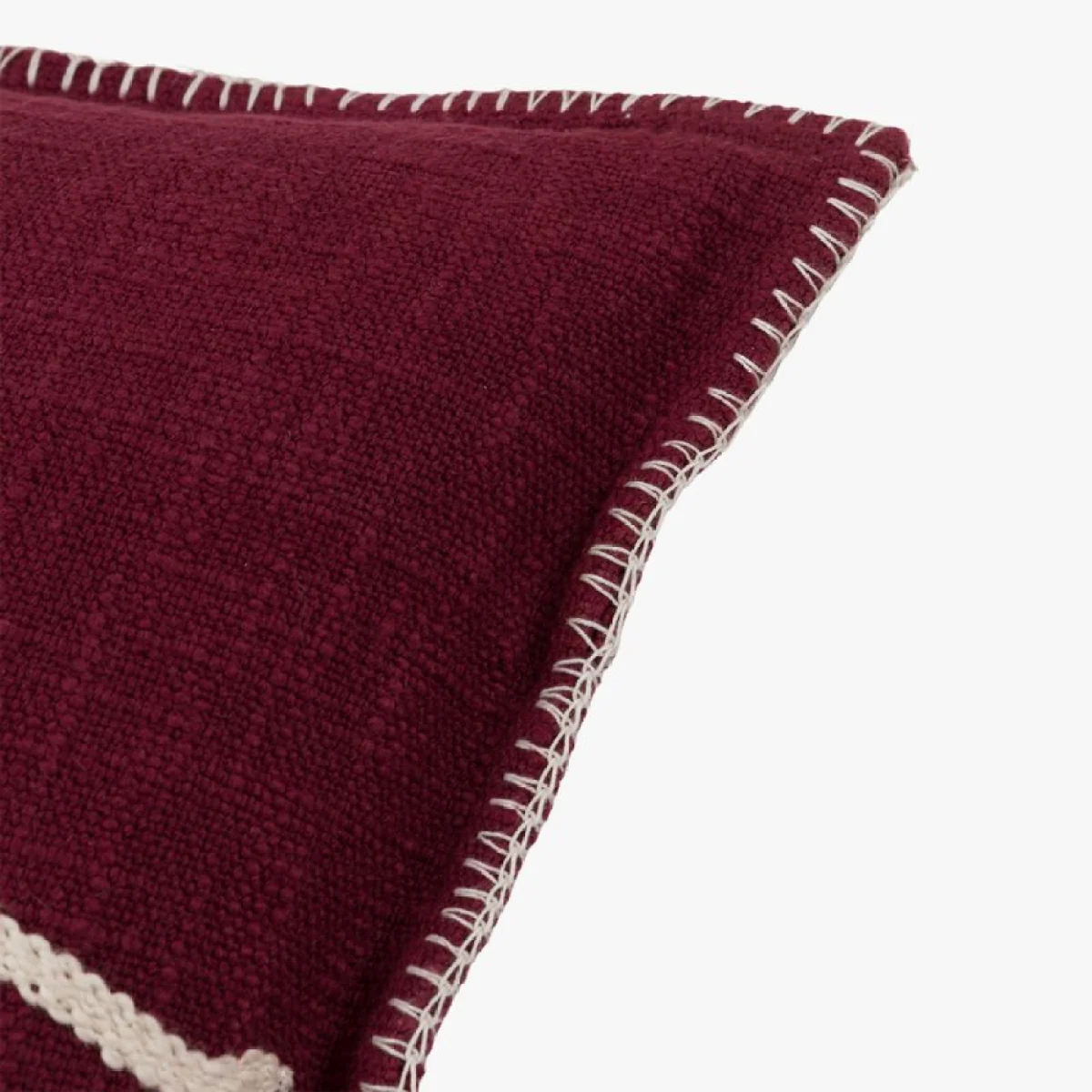 Timeless Tidings Embroidered Noel Cushion – image 5
