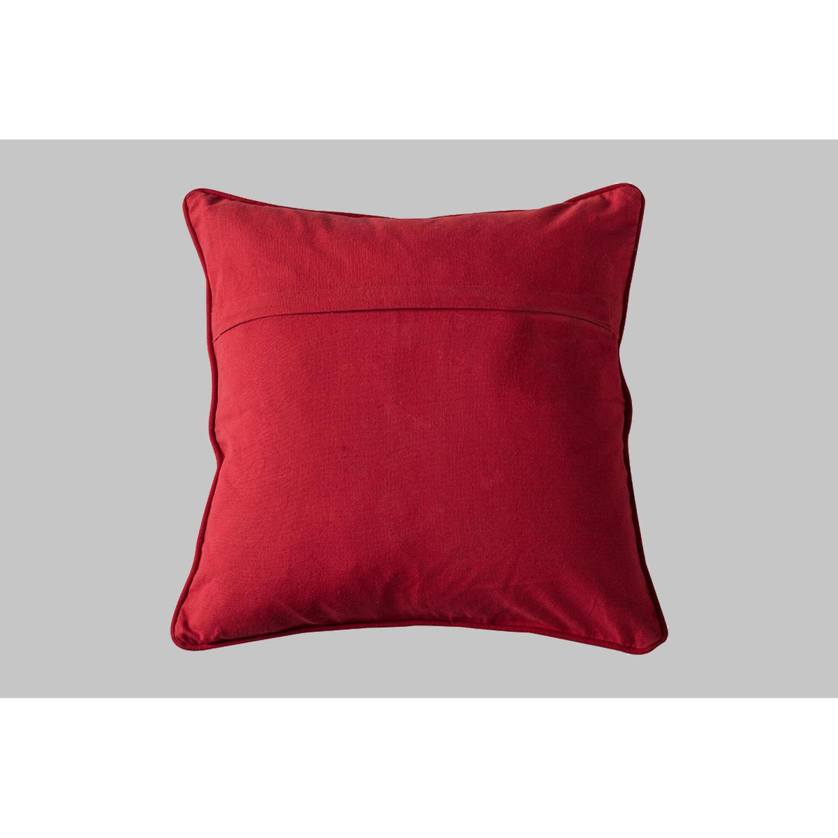 Fermont Wreath Natural Cushion – image 2