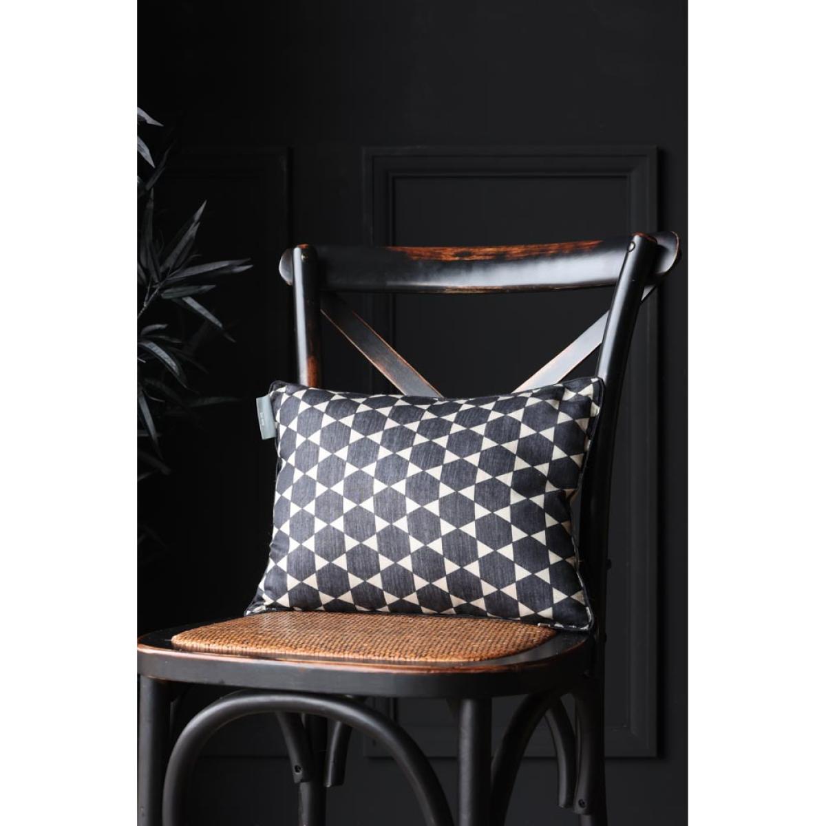 Minds Eye Silk Cushion – image 4
