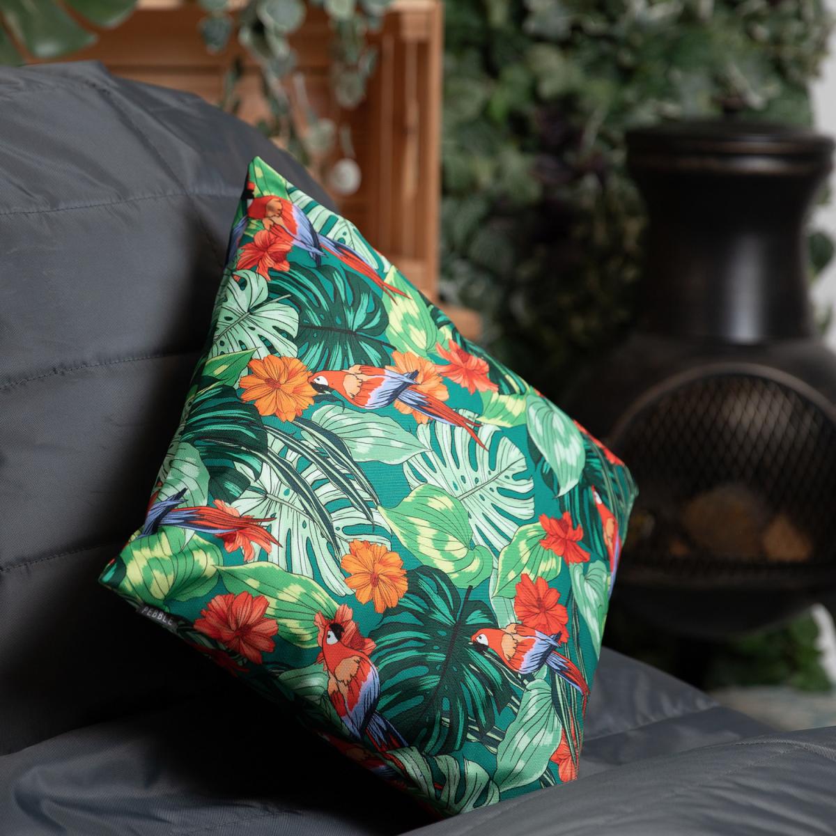 Veeva Tropical Palm Prints Outdoor Cushion - Fifth Collection (Set of 4) - White – image 5