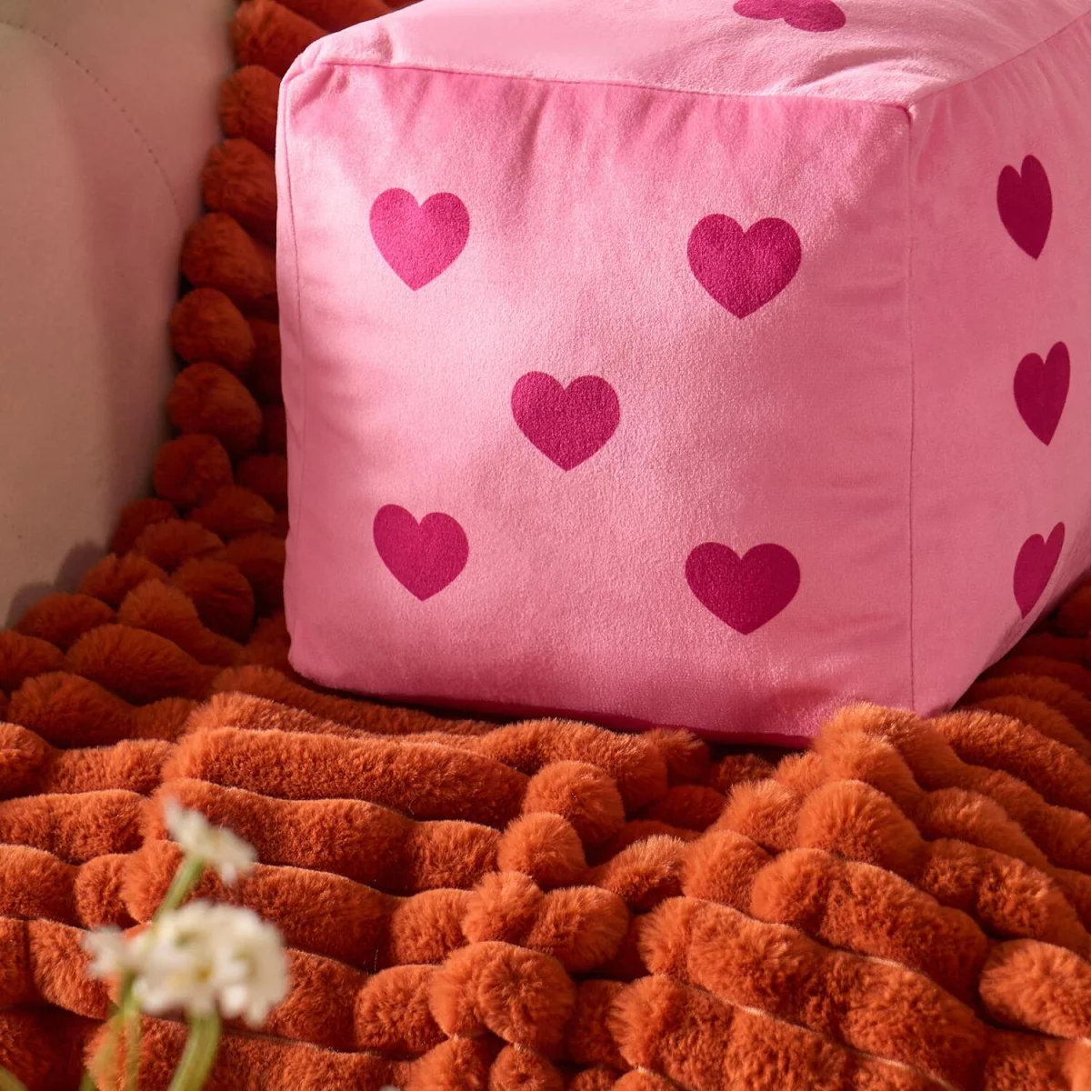 OHS Heart Print Dice Cushion - Pink – image 4