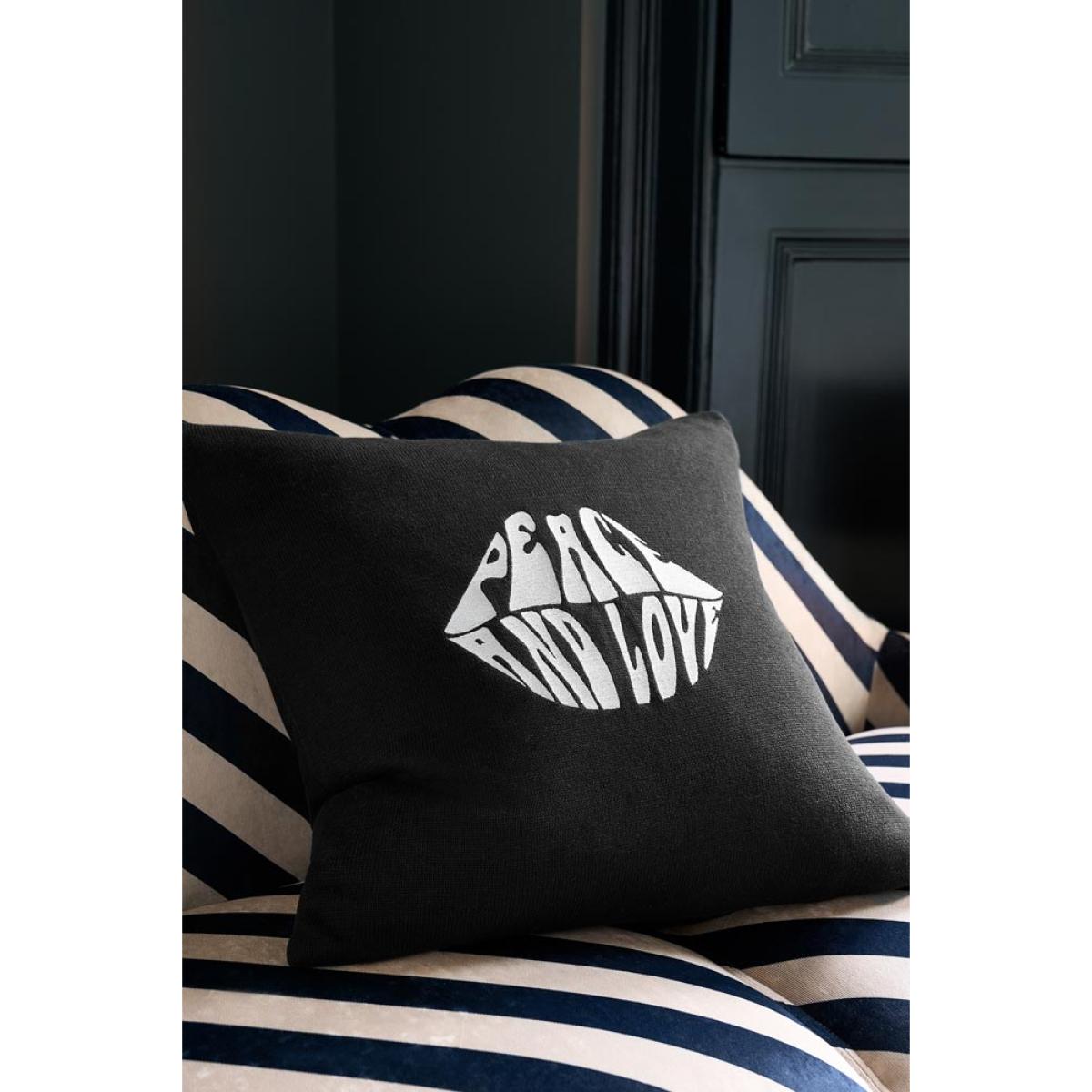 Peace and Love Knitted Lips Cushion – image 4