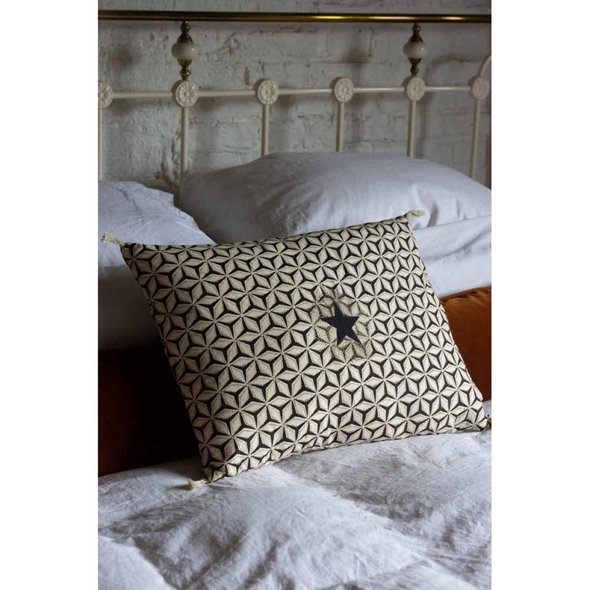Monochrome Star Cotton Cushion – image 3