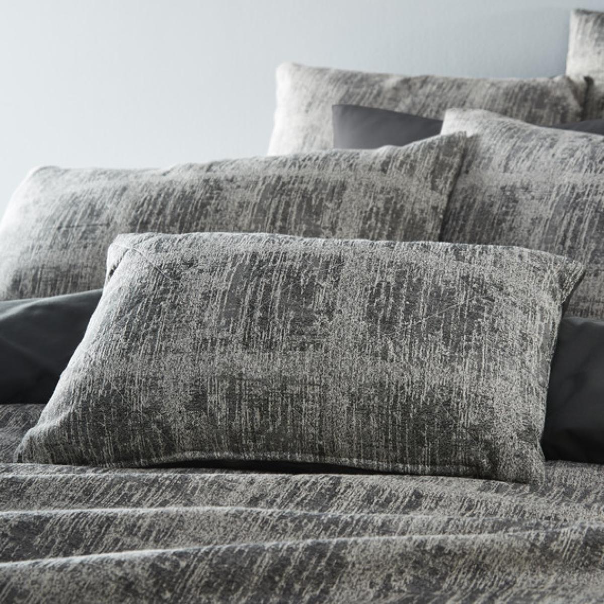 Mineral Cushion - Grey