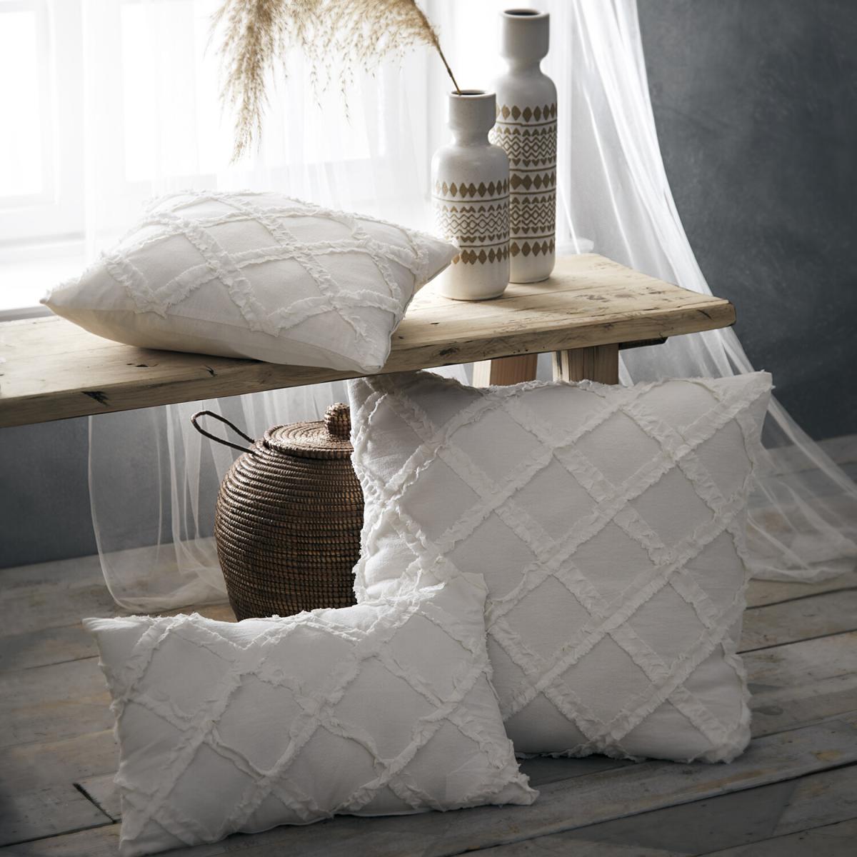 Portfolio Home Amara Filled Frayed Edge Cushion - Cream / 43cm – image 1