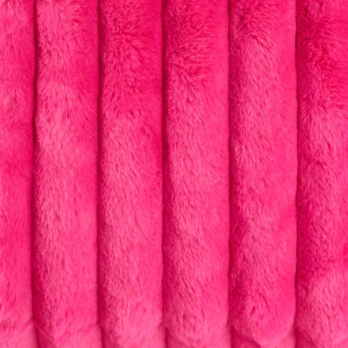 OHS Ribbed Faux Fur Cuddle Cushion with Heatable Pocket - Pink – image 10