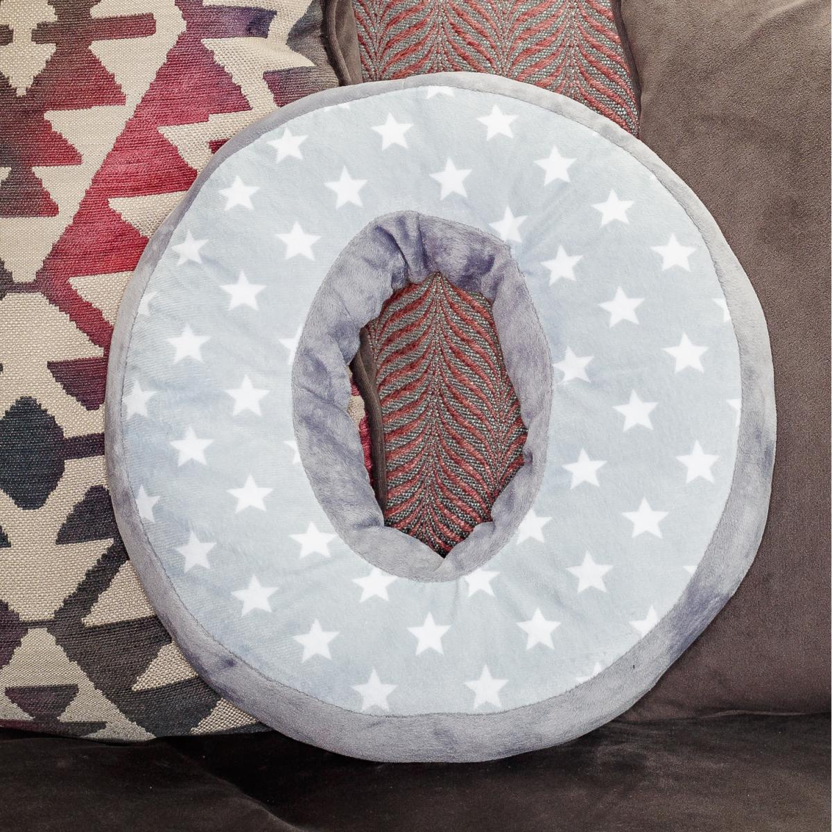 Letter Cushion O - Grey/White – image 2