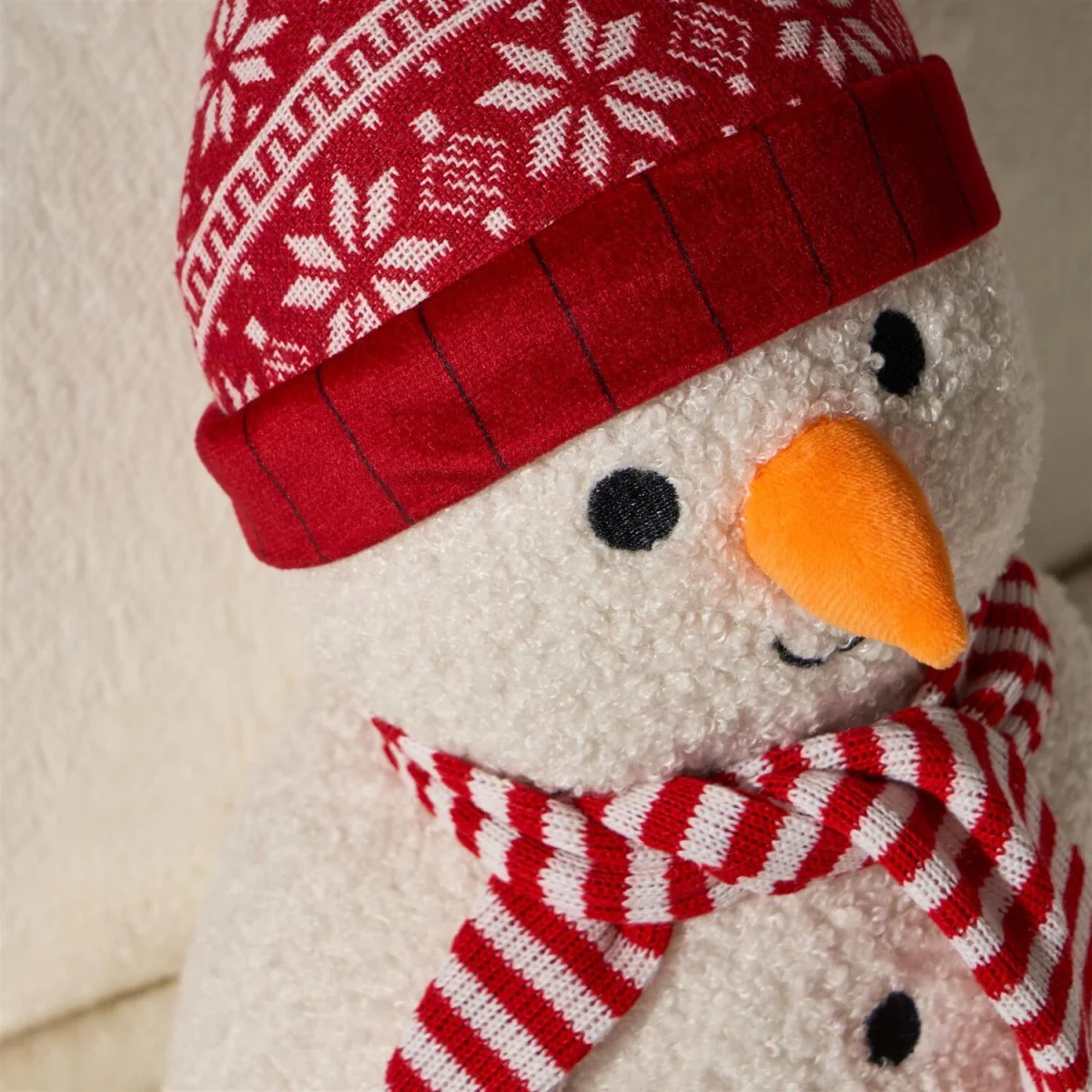 OHS Snowy the Snowman Cushion - White – image 3