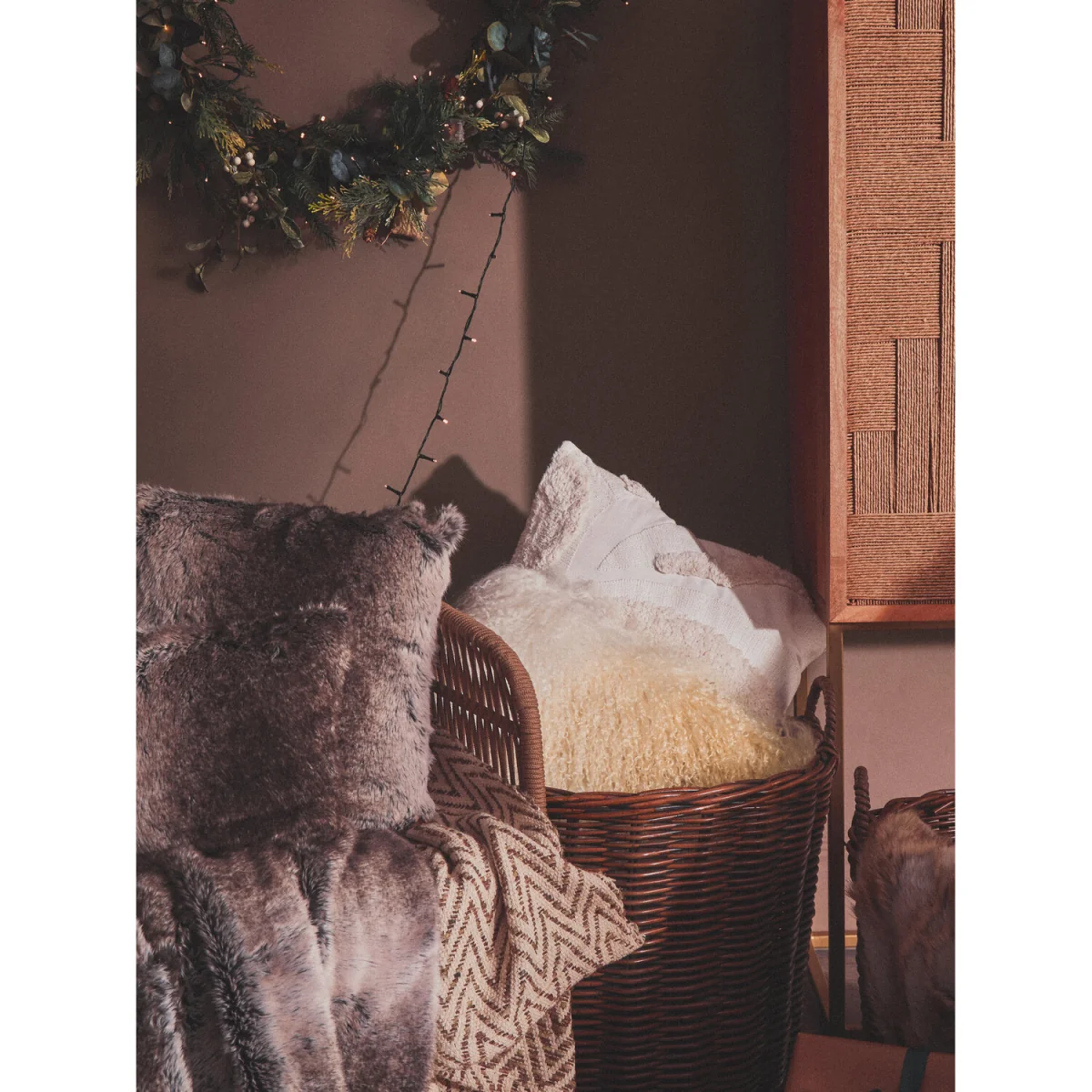 Bosie Lamina Mocha Ombre Square Fur Cushion - Brown – image 2