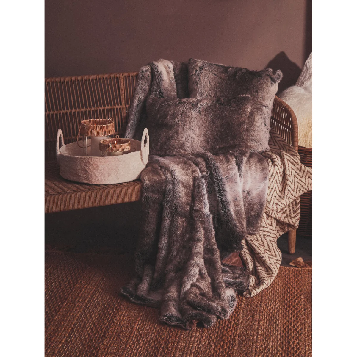 Bosie Lamina Mocha Ombre Square Fur Cushion - Brown – image 3