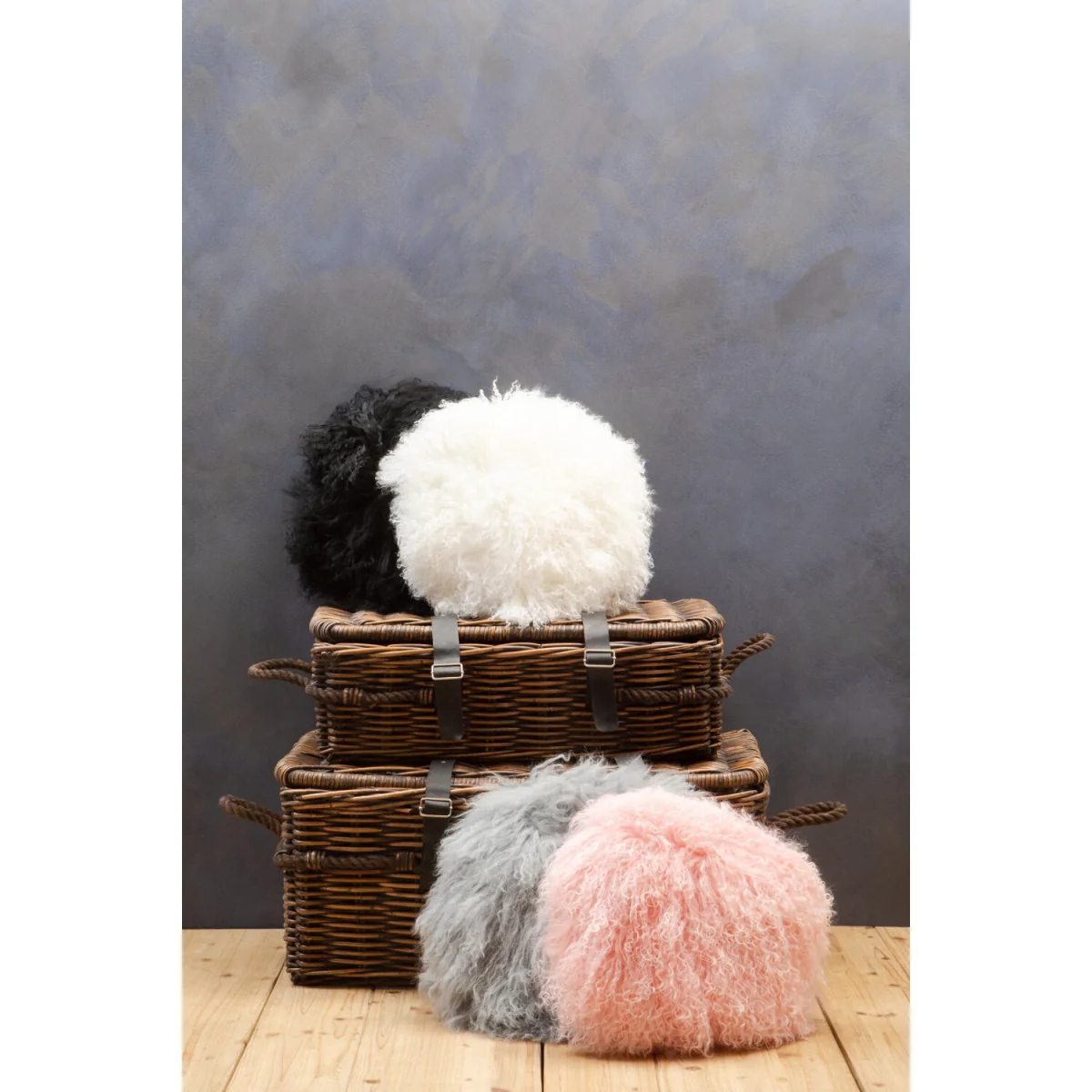 Bosie Real Mongolian Fur Pink Round Cushion - Pink – image 3