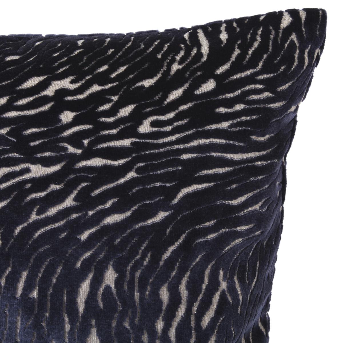 Serena Jacquard Cushion - Navy/Gold – image 3