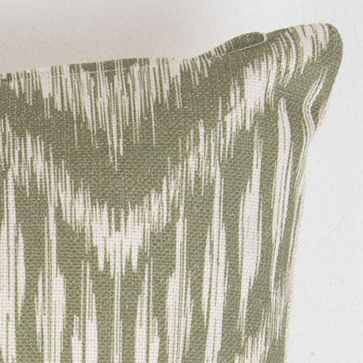 Outdoor Ikat Cushion (Set of 4) - White – image 8