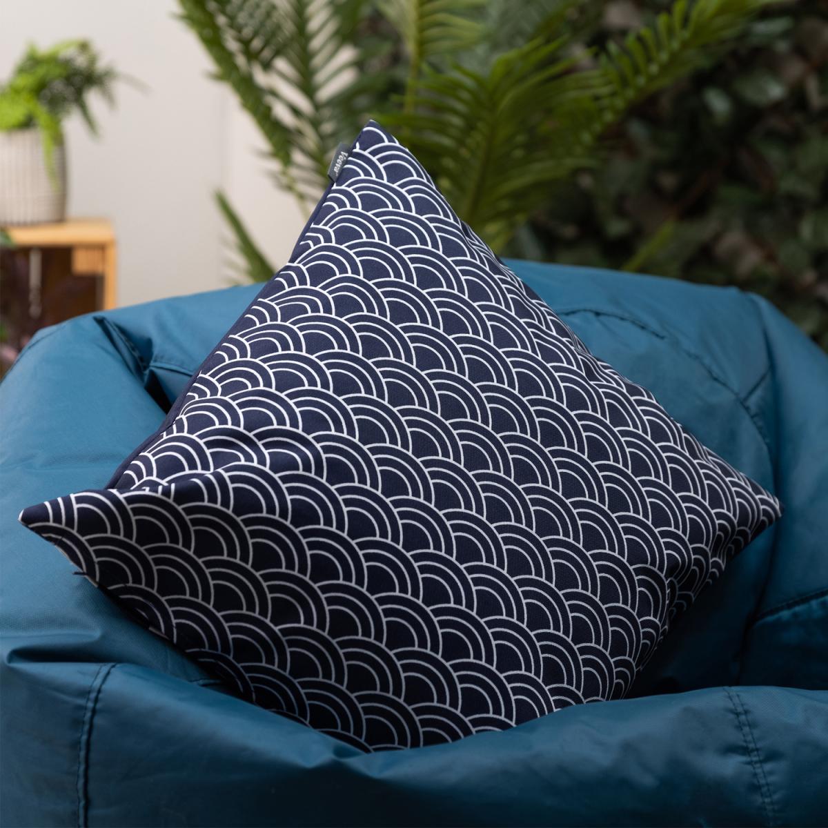 Veeva Deck Stripe Double Sided Print Outdoor Cushion Collection (Set of 4) - Pink – image 5