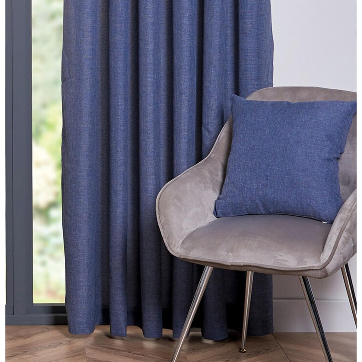 Taylor Cushion - Navy – image 1