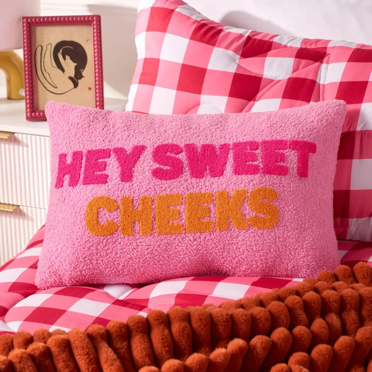 OHS Hey Sweet Cheeks Slogan Cushion - Pink/Orange – image 1