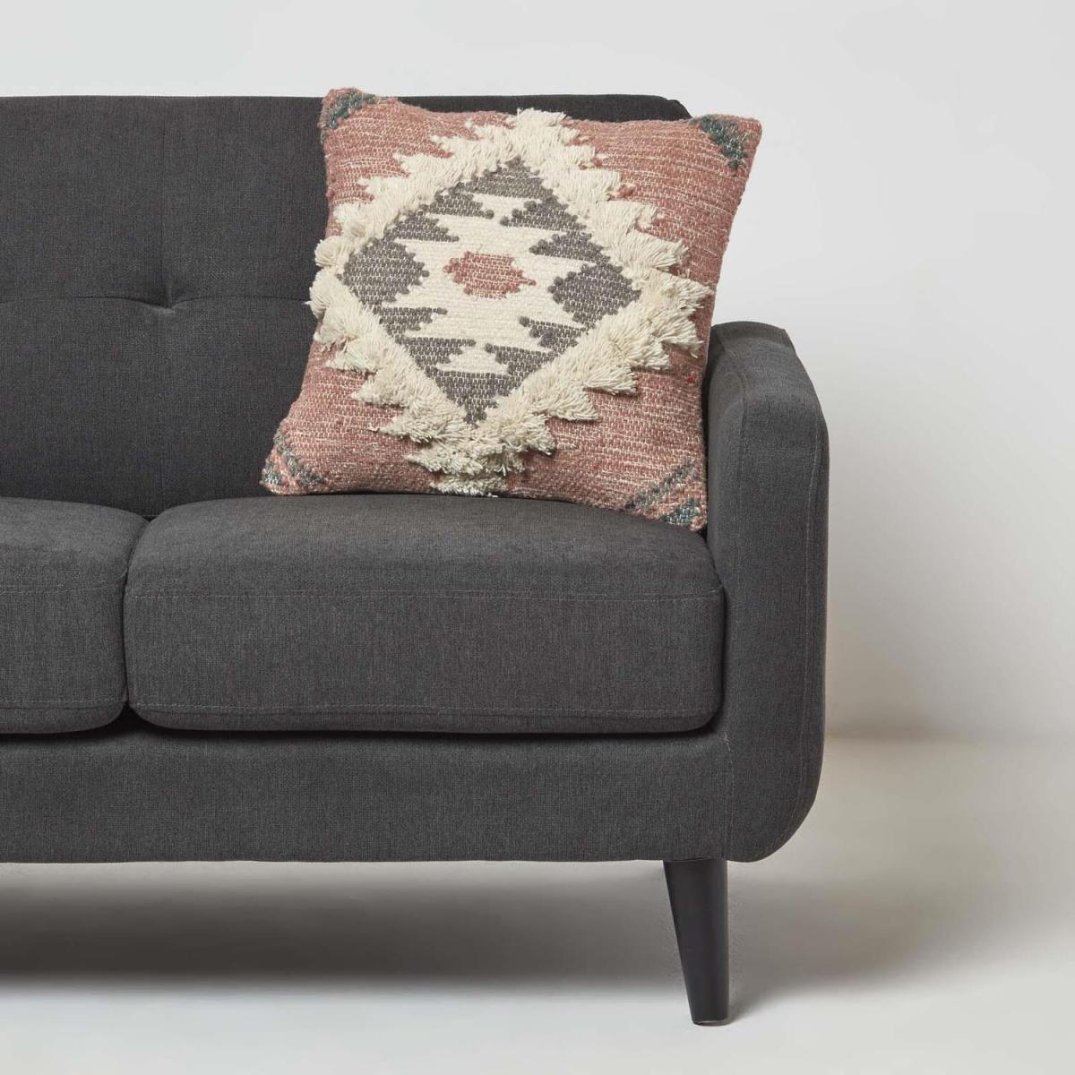 Homescapes Pali Handwoven Traditional Kilim Cushion - Pink – image 2