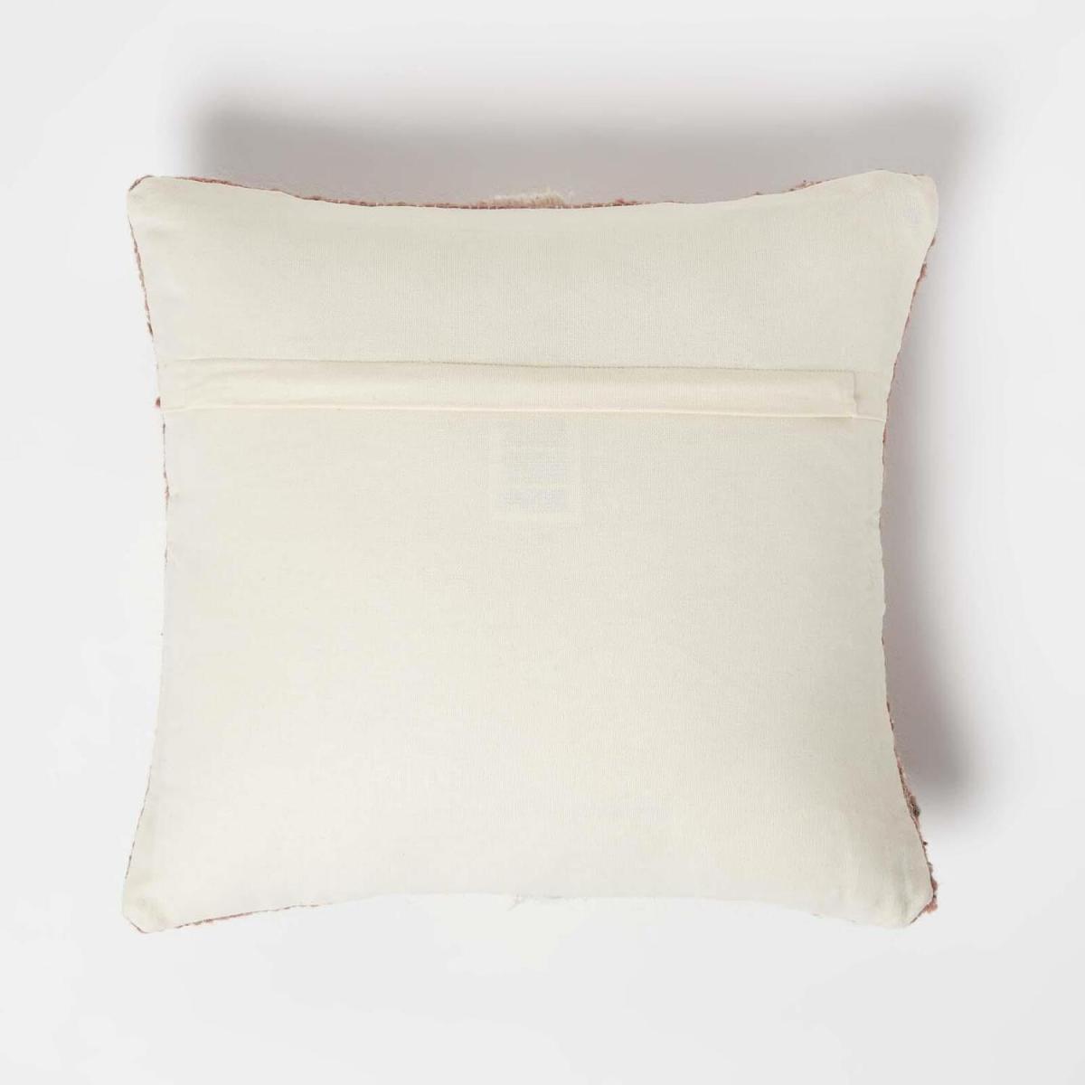 Homescapes Pali Handwoven Traditional Kilim Cushion - Pink – image 3