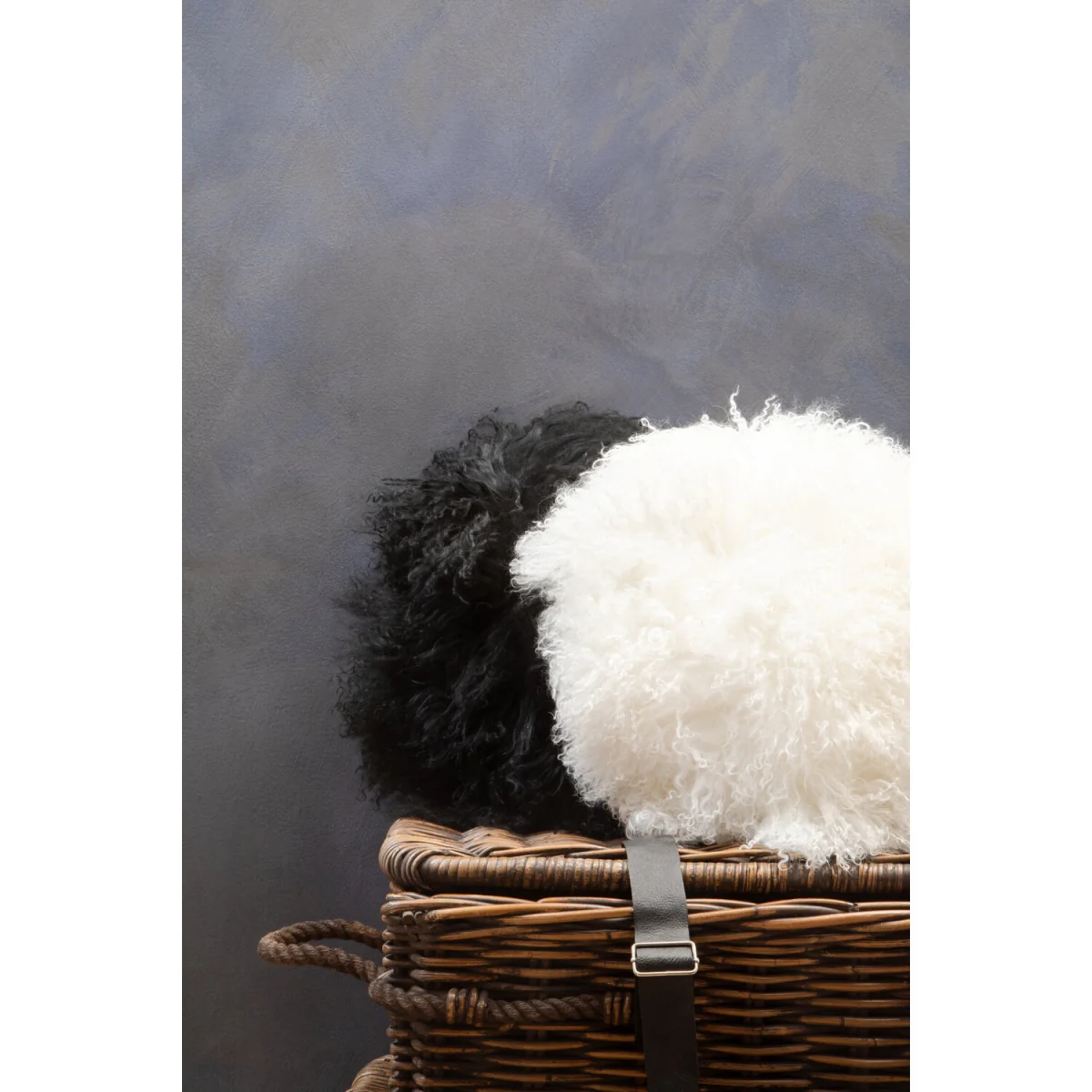 Bosie Real Mongolian Fur Black Round Cushion - Black – image 3