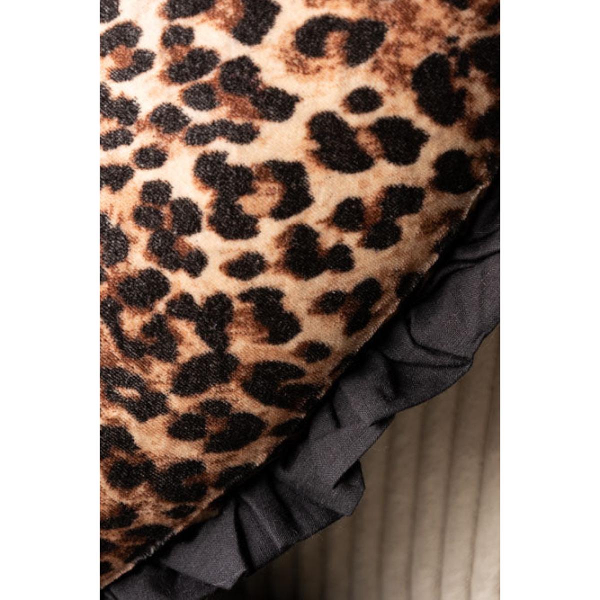 Heart Leopard Print Velvet Ruffle Cushion – image 5