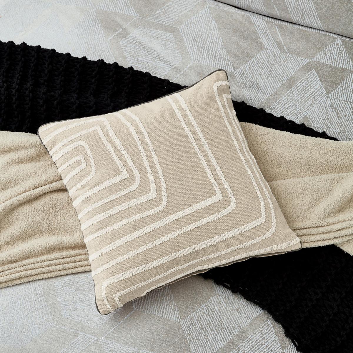Nalu Kaia Cushion by Nicole Scherzinger in Linen & Ivory 50x50cm – image 1