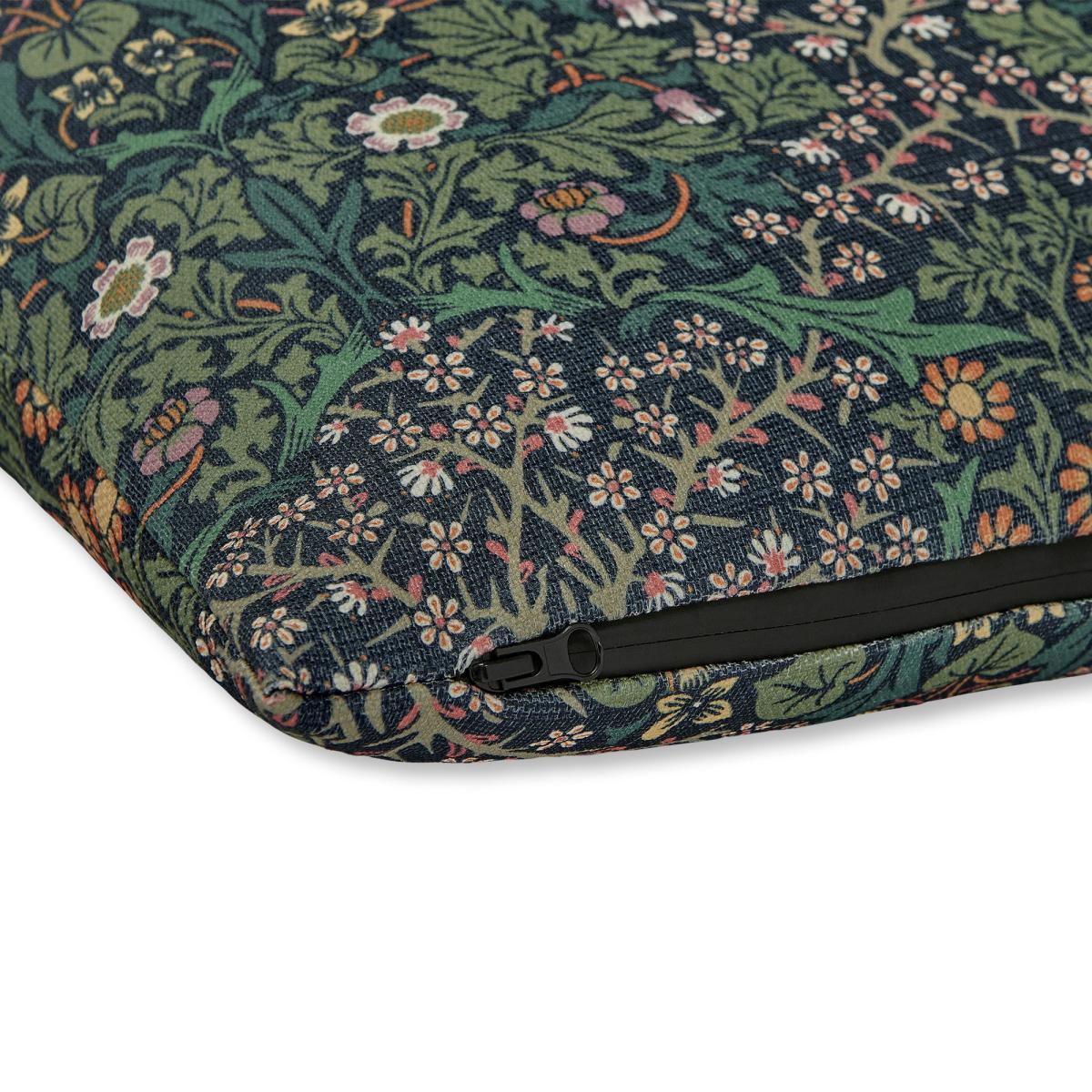 Blackthorn Indoor Outdoor Cushion 628505 by Morris & Co in Berry – image 2