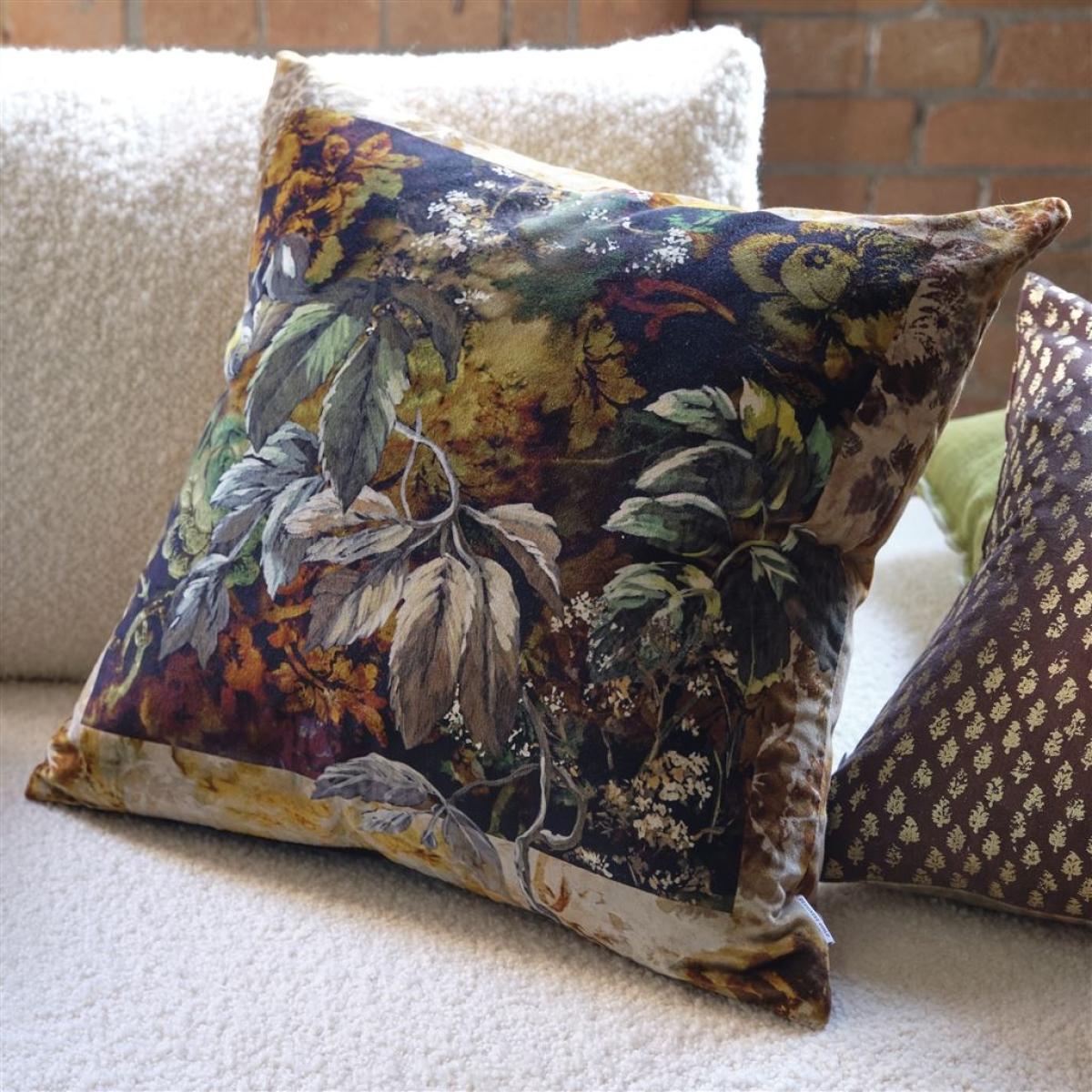 Jangal Botanical Cushion By Designers Guild in Moss Velvet – image 1