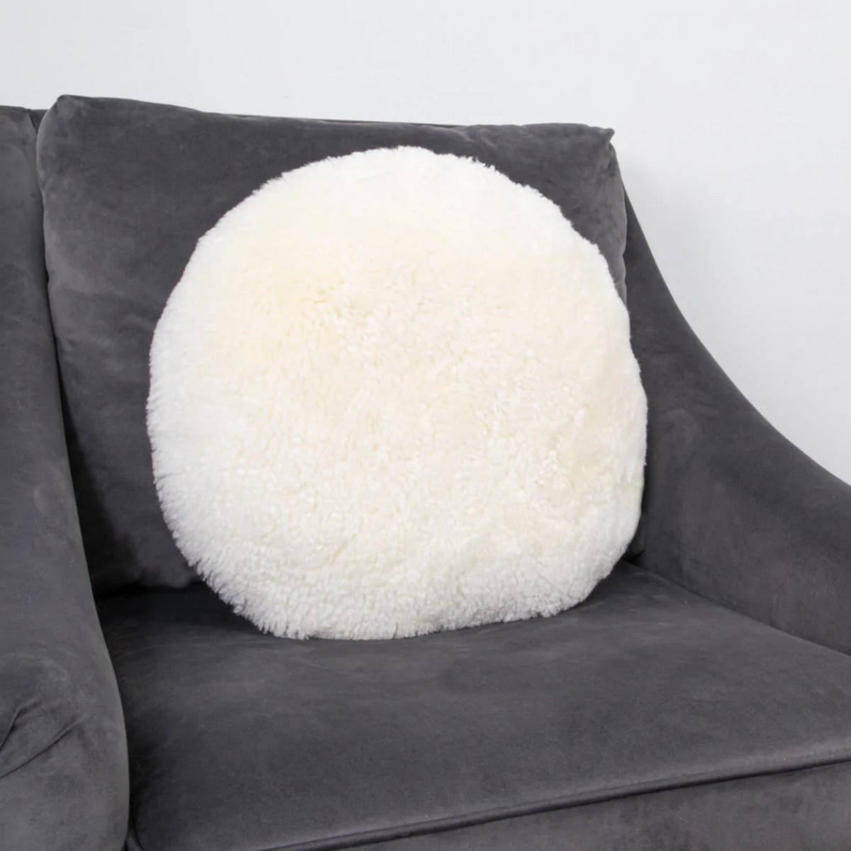 Talia Round Sheepskin Cushion in Ivory White40x40cm
